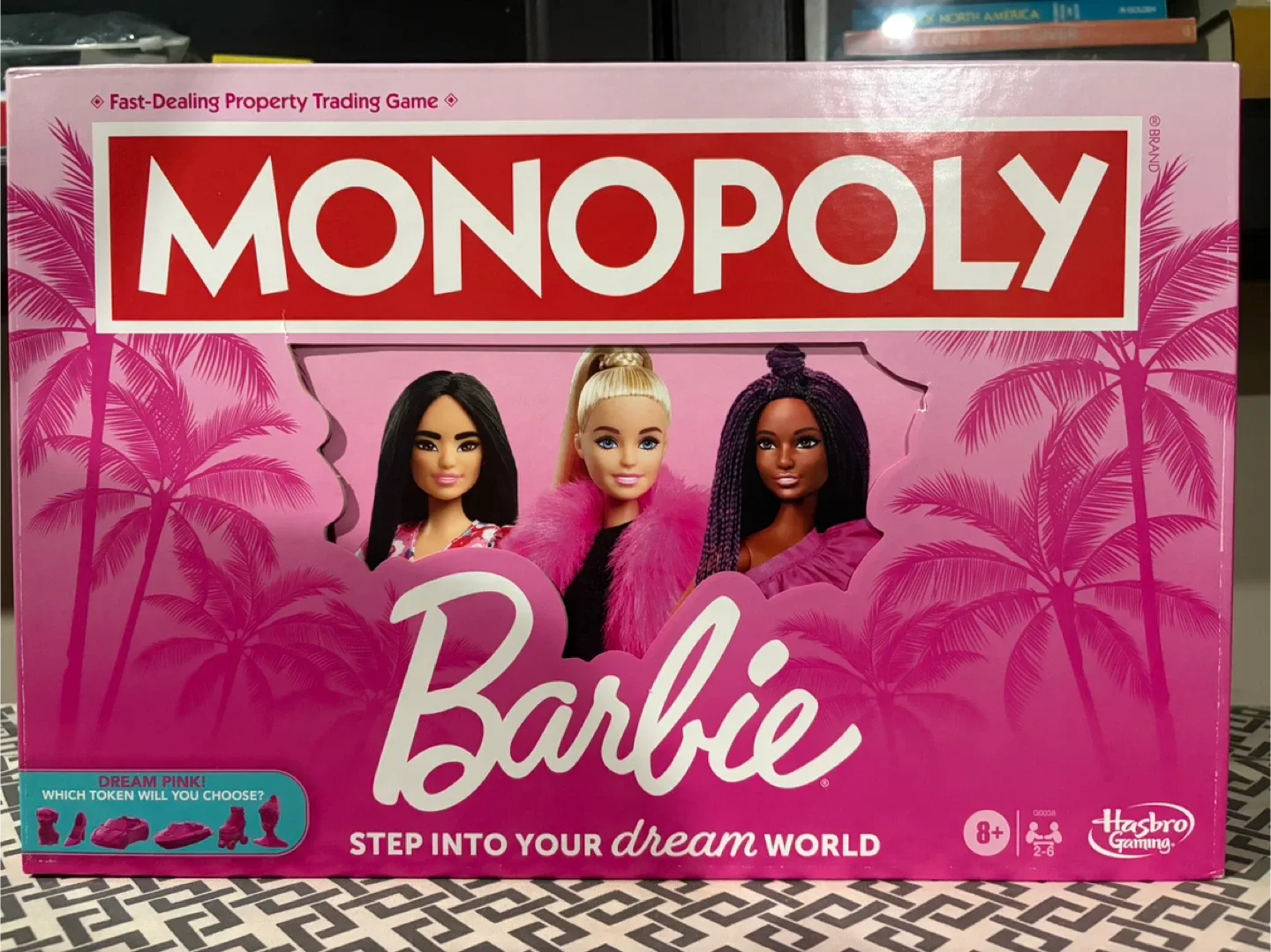 Monopoly Barbie Edition Board Game image indicator(4)