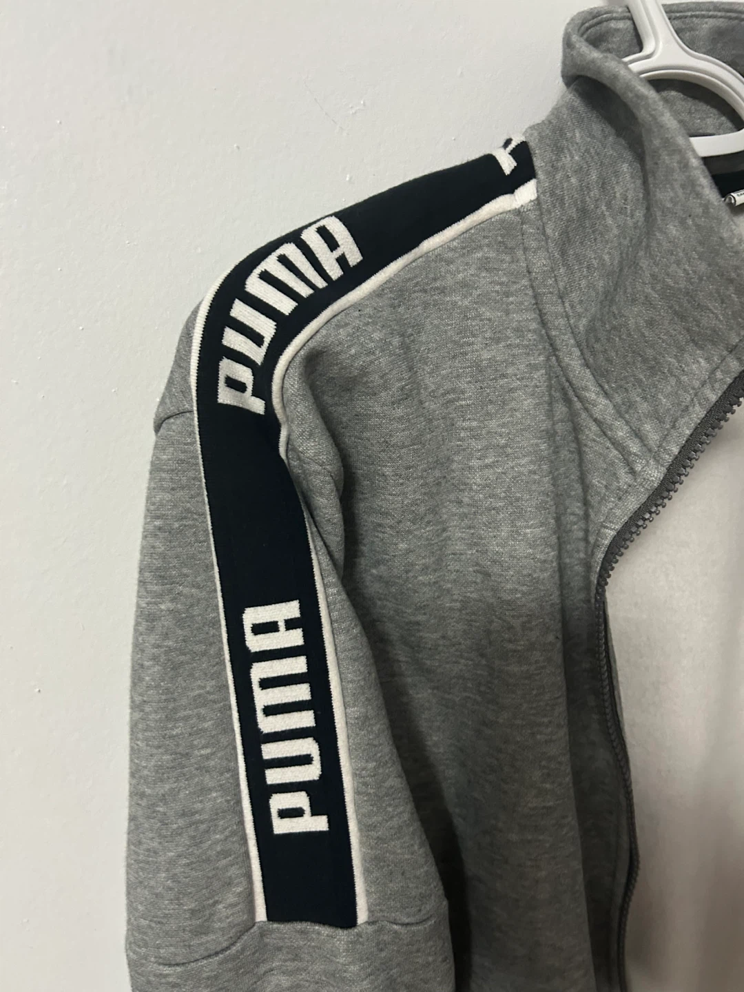 Puma Grey Track Jacket - Size Small - photo 2