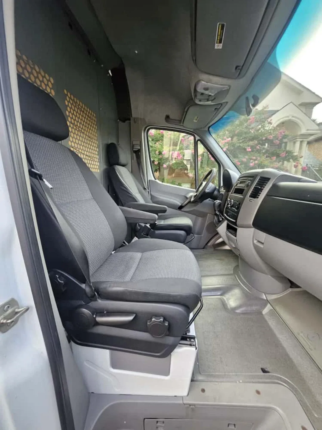 2011 Mercedes-Benz sprinter 2500 diesel high top image indicator(7)