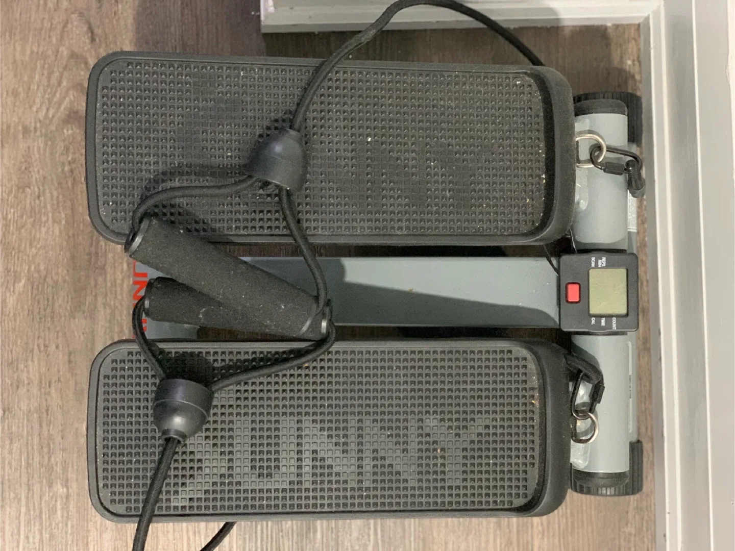 Sunny Health & Fitness Mini Stepper with Resistance Bands image indicator(2)