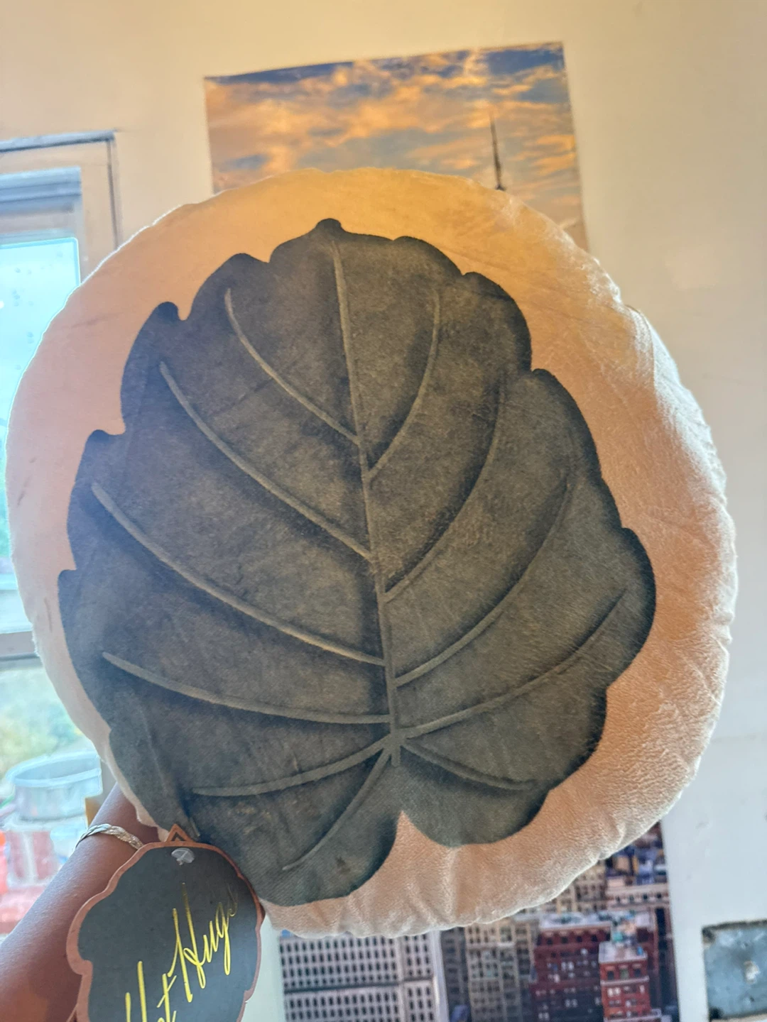 Leaf Pillow - Hot Hugs