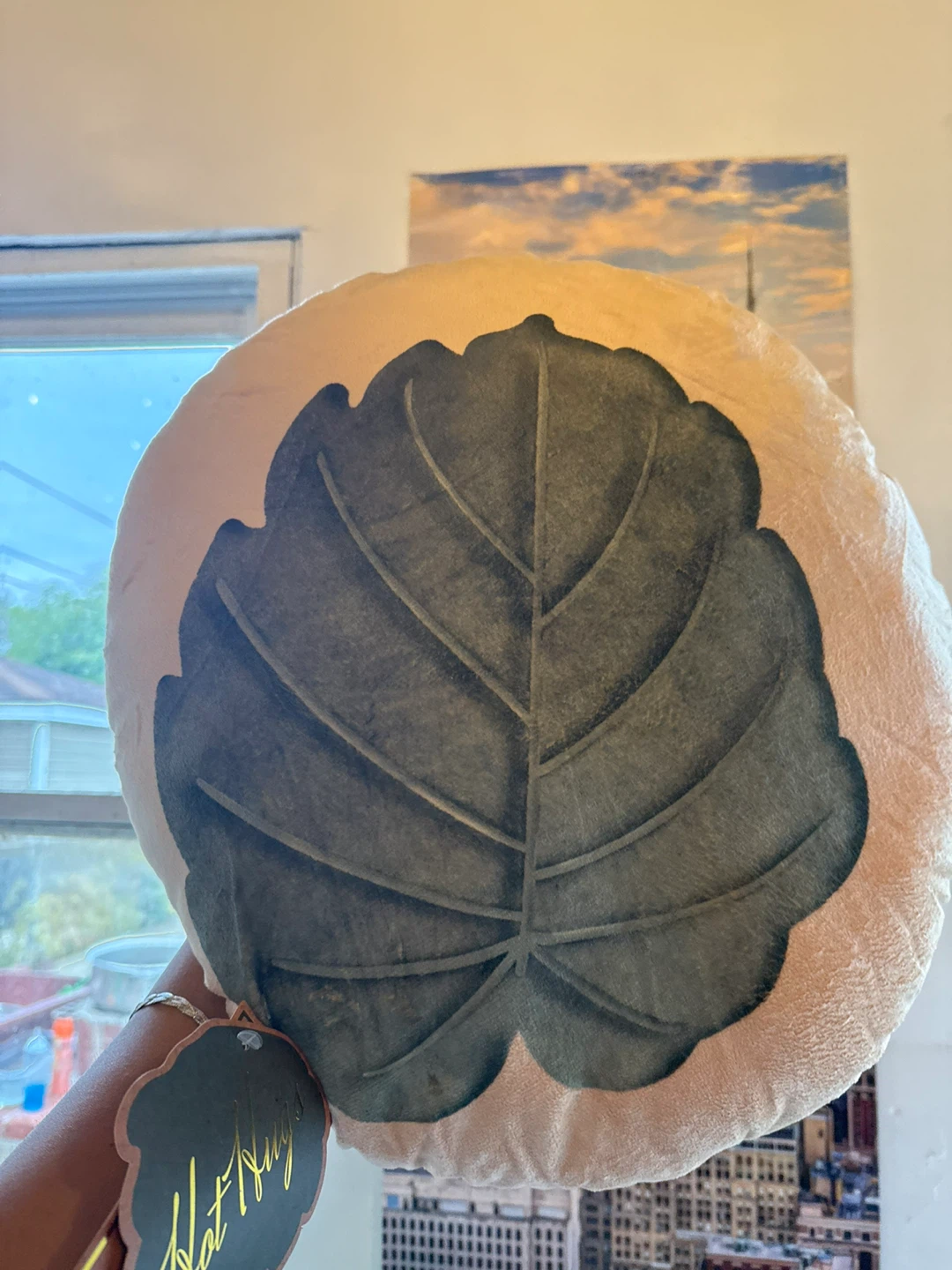 Leaf Pillow - Hot Hugs - photo 2