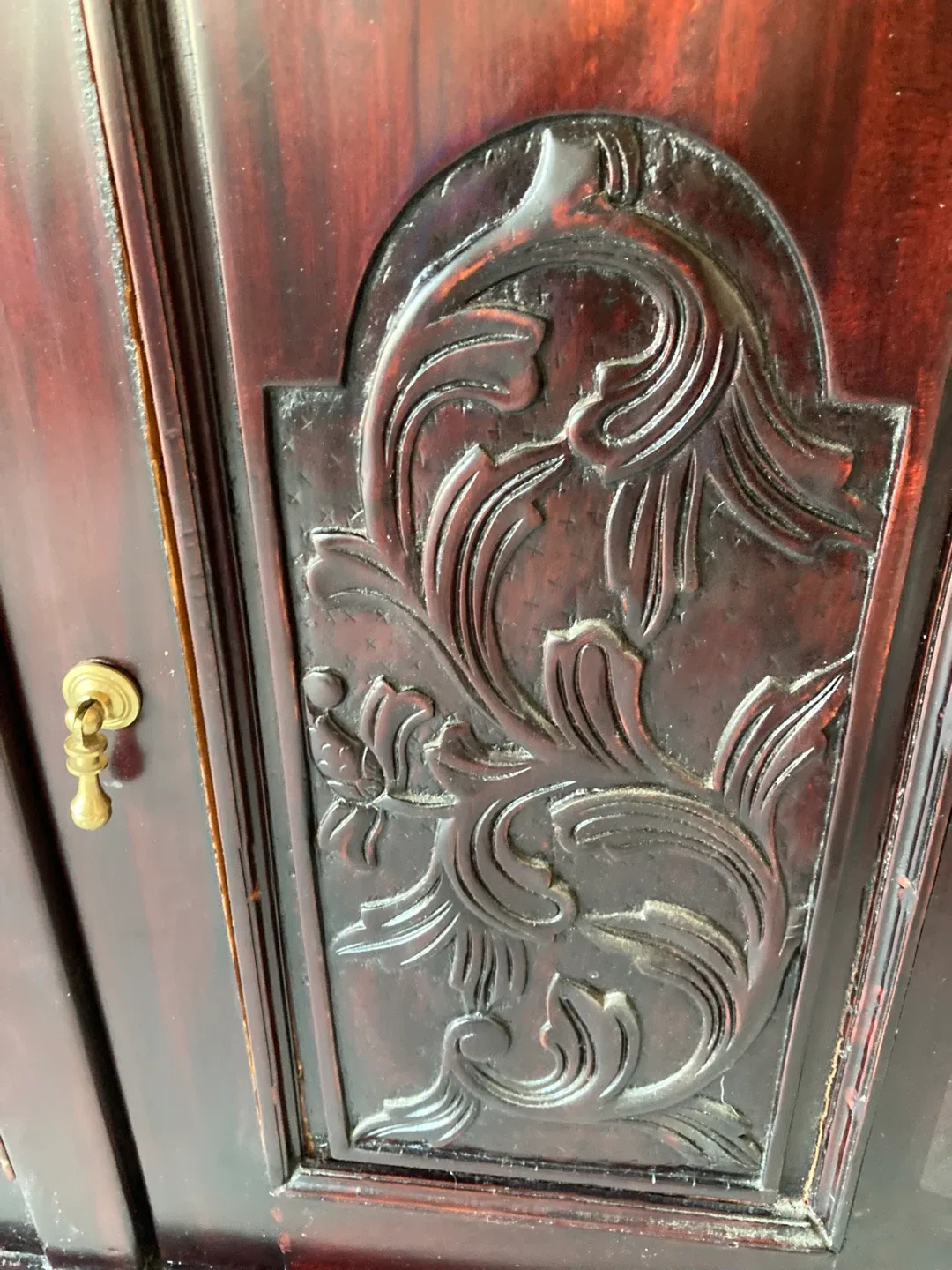 Antique Wood Buffet with Mirror image indicator(6)