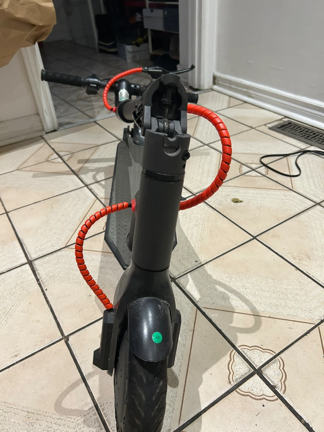 Electric Scooter - Great Condition! - photo 2