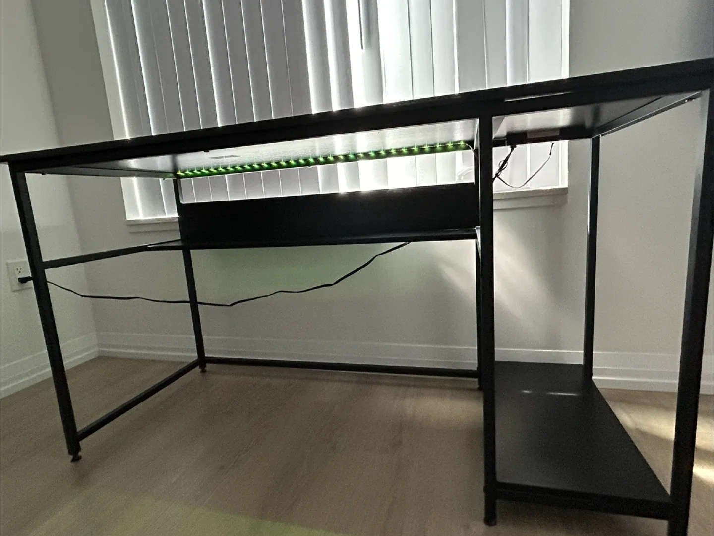Black Computer Desk with LED Lights image indicator(7)