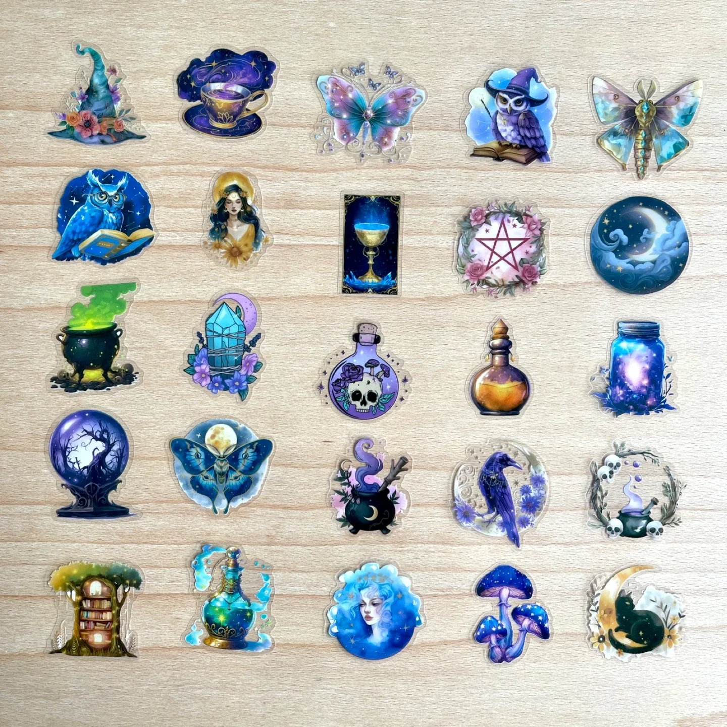 Pack of 50 Crystal Magic Transparent Stickers 🥕 image indicator(9)