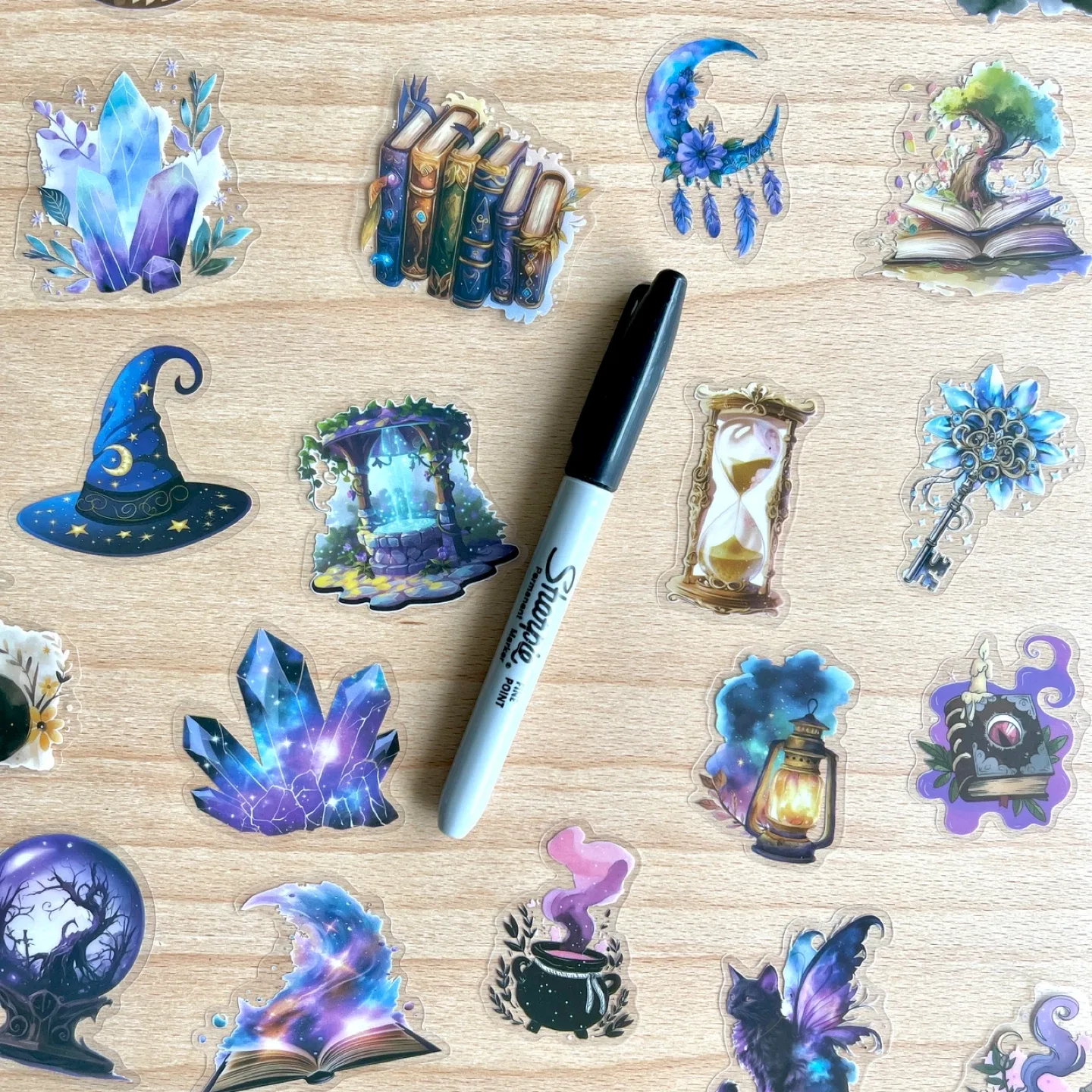 Pack of 50 Crystal Magic Transparent Stickers 🥕 image indicator(7)