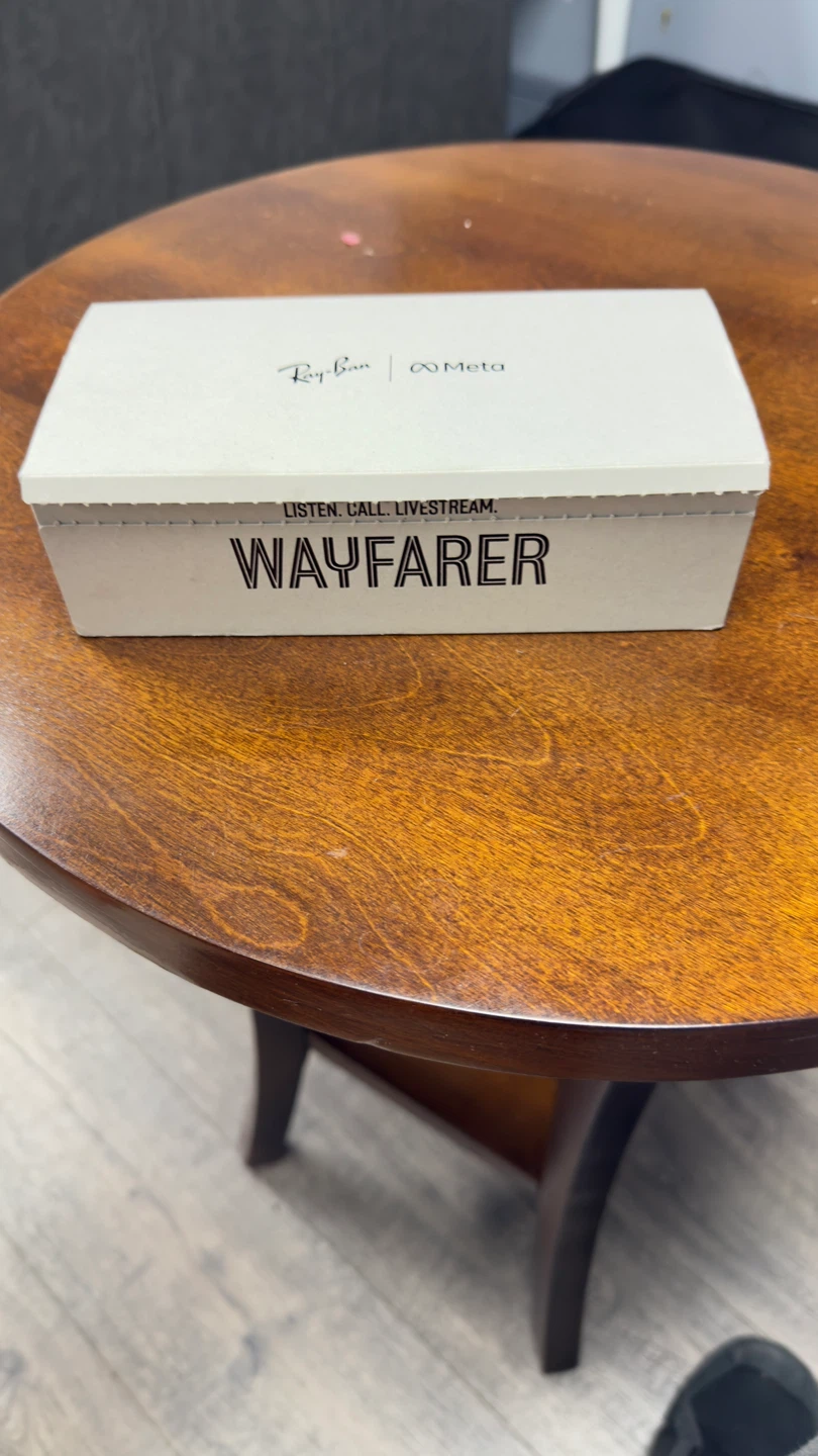 Ray-Ban Meta Wayfarer Shiny Black Sunglasses