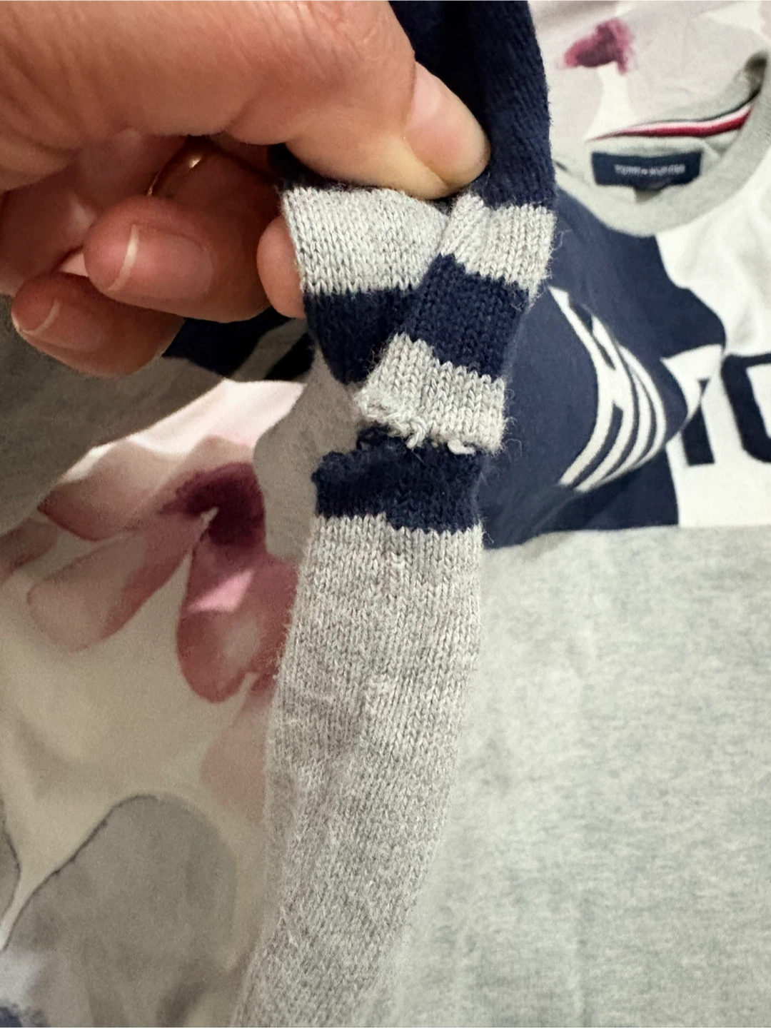 Mens Tommy Hilfiger Sweater - photo 4