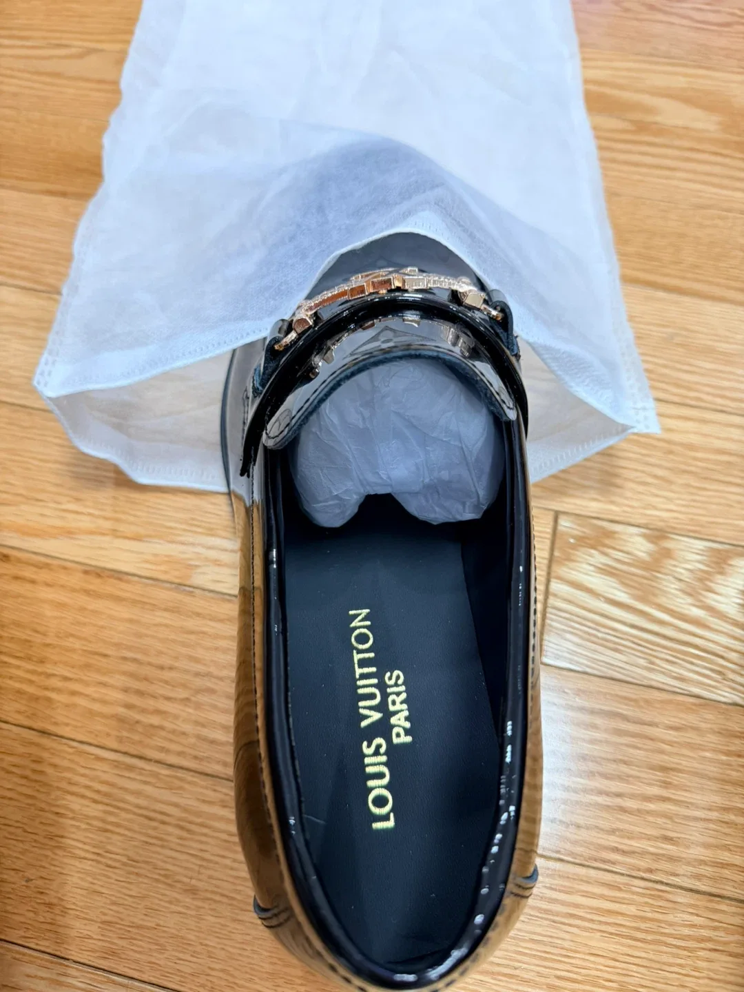 Louis Vuitton Black Leather Loafers image indicator(2)