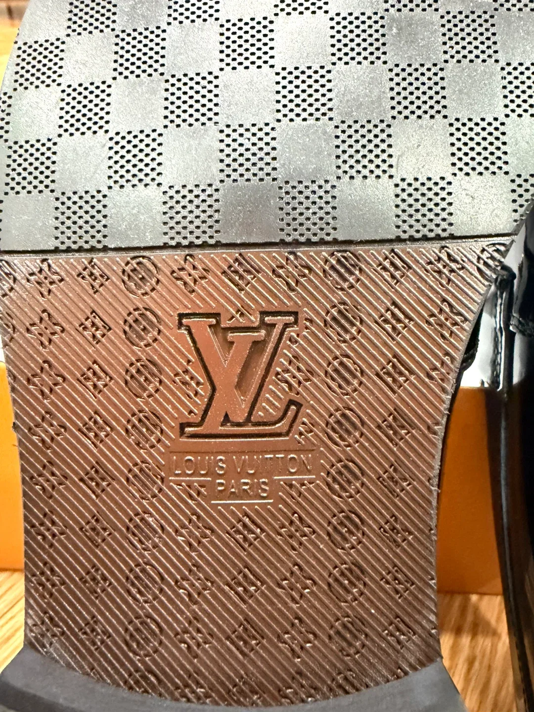 Louis Vuitton Black Leather Loafers image indicator(3)