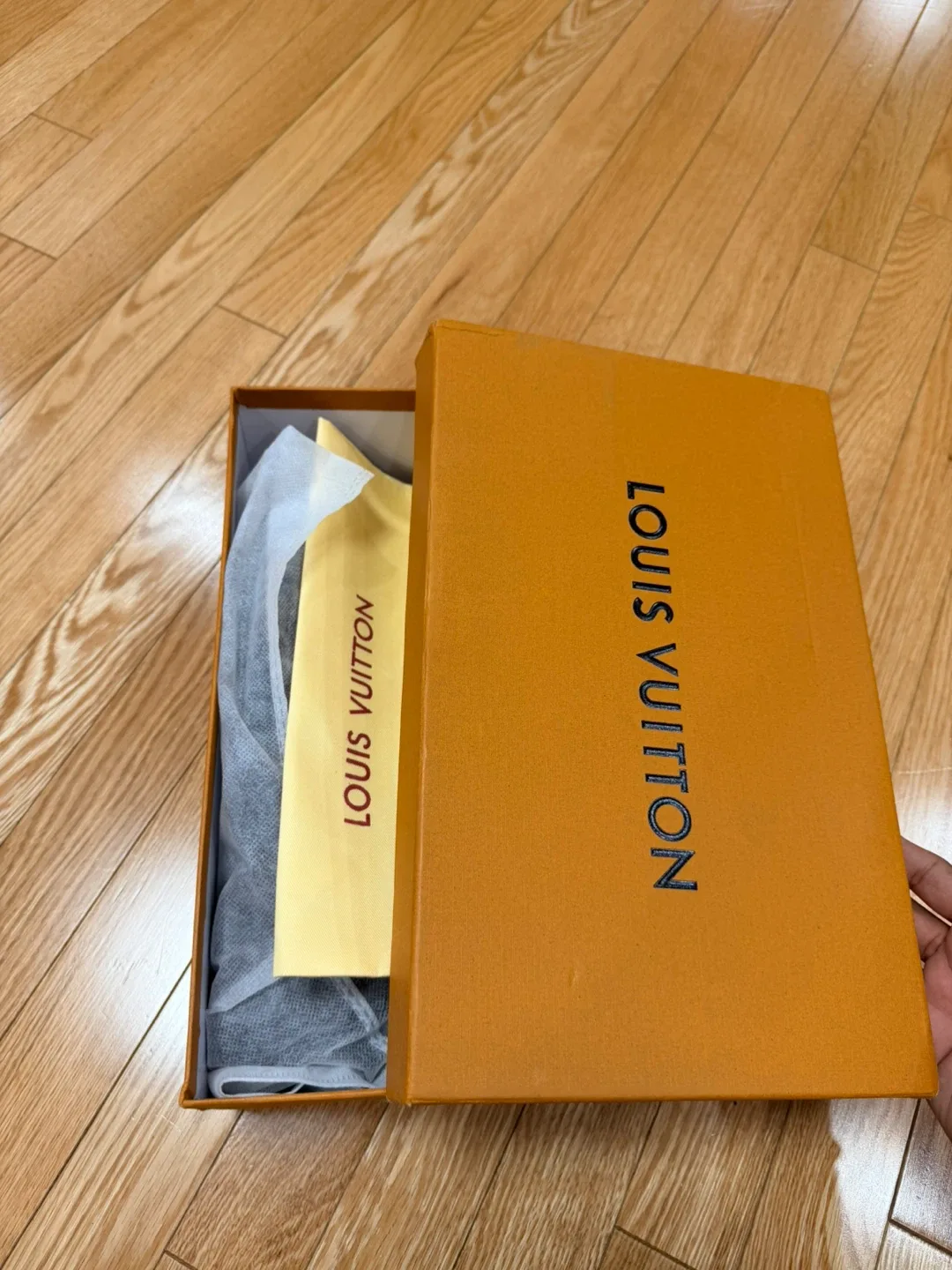 Louis Vuitton Black Leather Loafers image indicator(10)