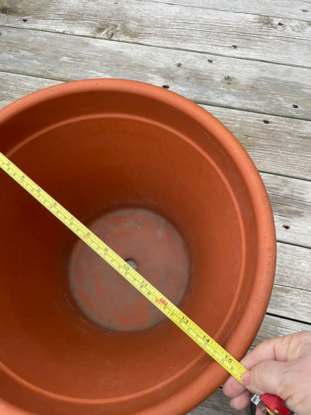 🥕Terracotta Clay Pots with Saucers image indicator(4)