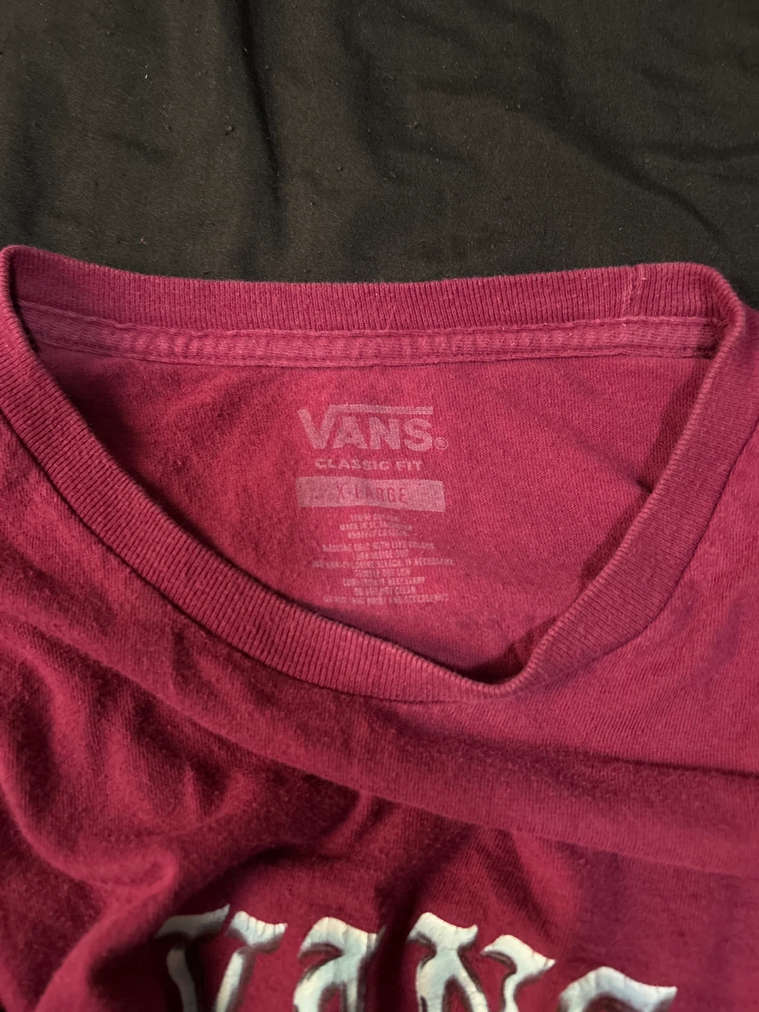 Vans T-Shirt XL Maroon with Floral Bones Design - photo 3