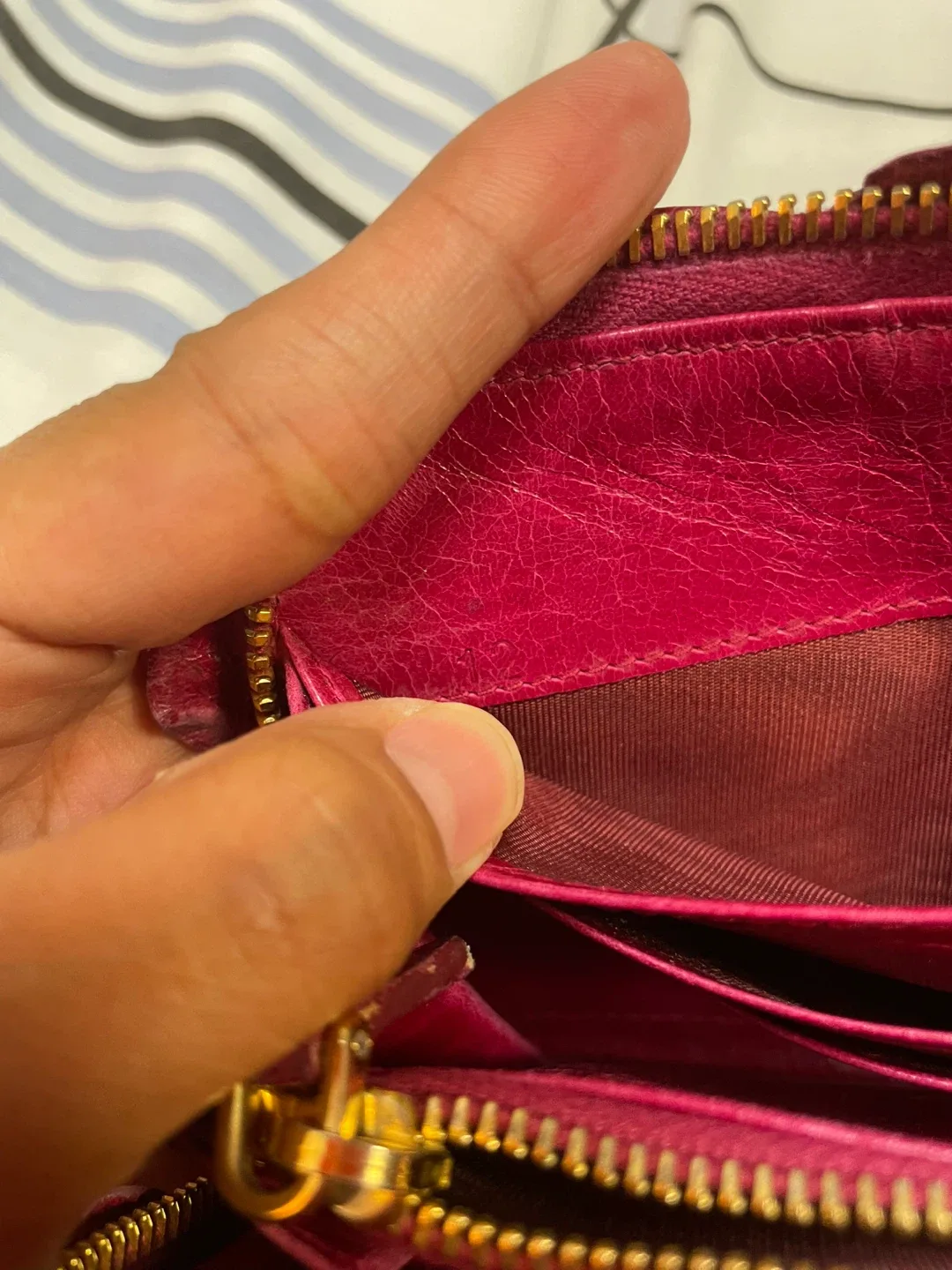 Miu Miu Pink Leather Wallet image indicator(5)