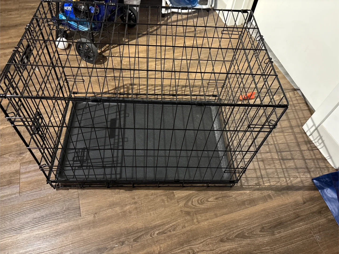 iCrate 1530 Single Door Dog Crate image indicator(2)