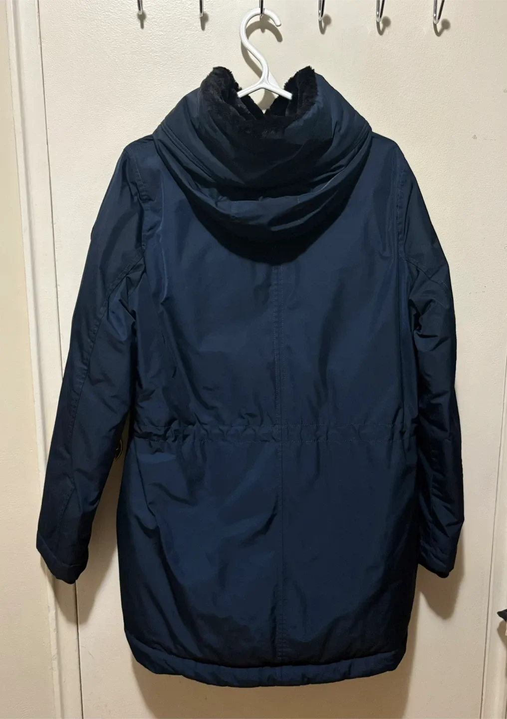 Women’s Abercrombie & Fitch Navy Blue Winter  Parka- Large image indicator(2)