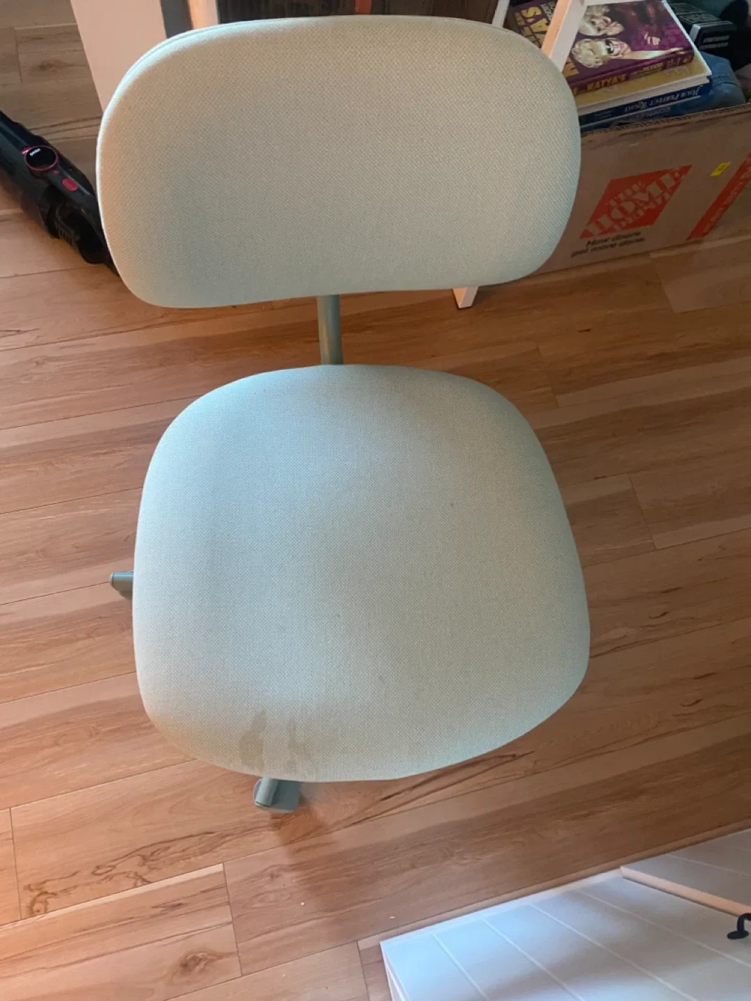 IKEA Desk Chair - Mint Green image indicator(3)