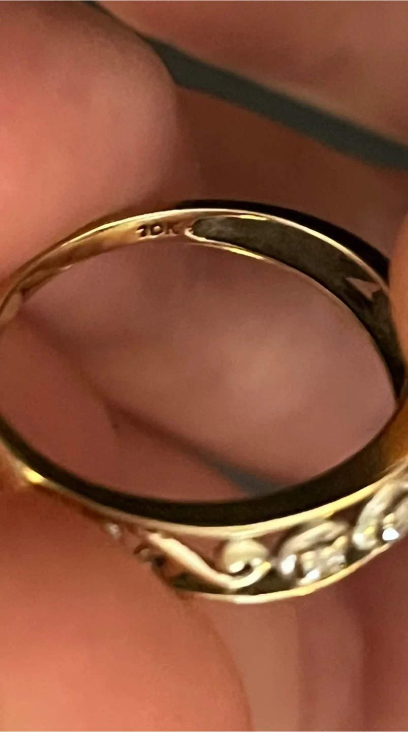 10K Gold Ring with Diamonds image indicator(4)