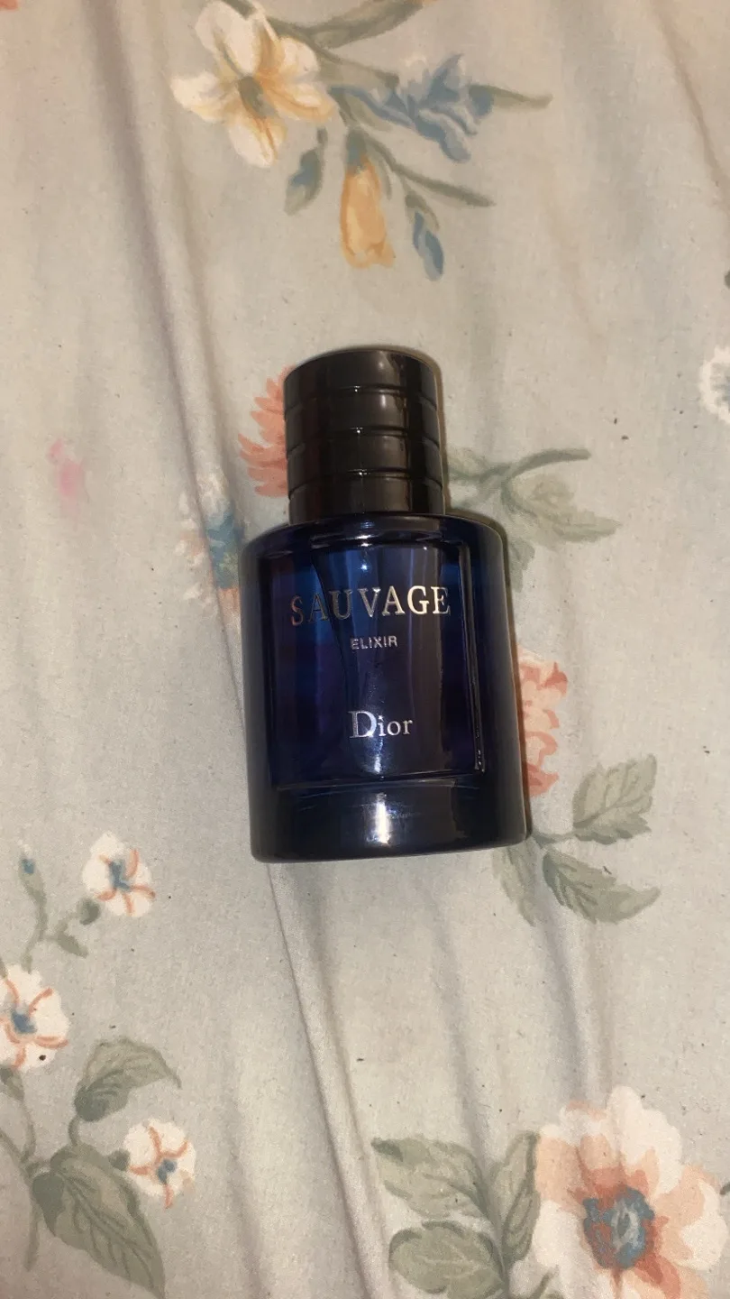 Dior Sauvage Elixir Vaporisateur Spray image indicator(6)