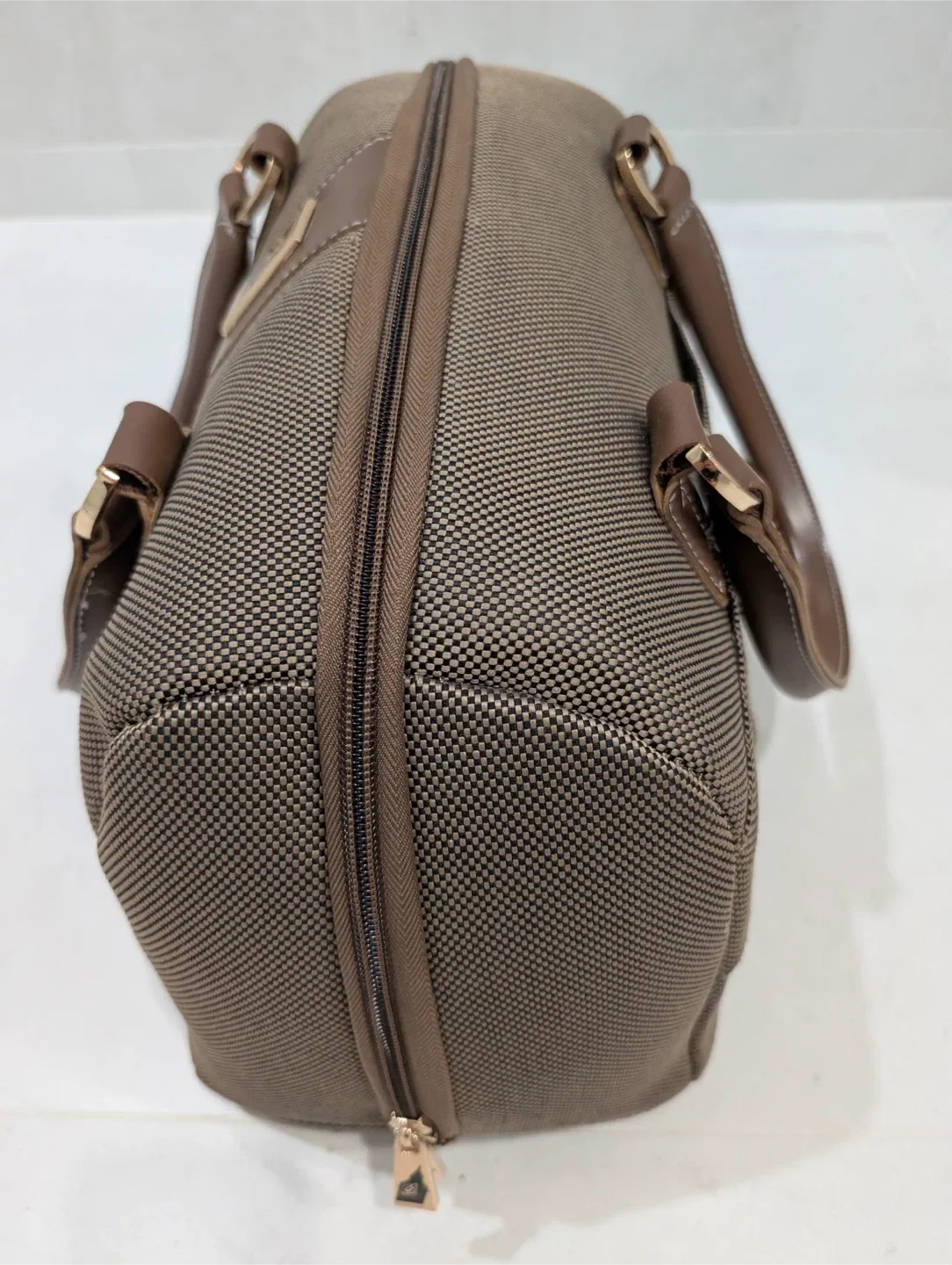London Fog Brown Duffle Bag image indicator(5)