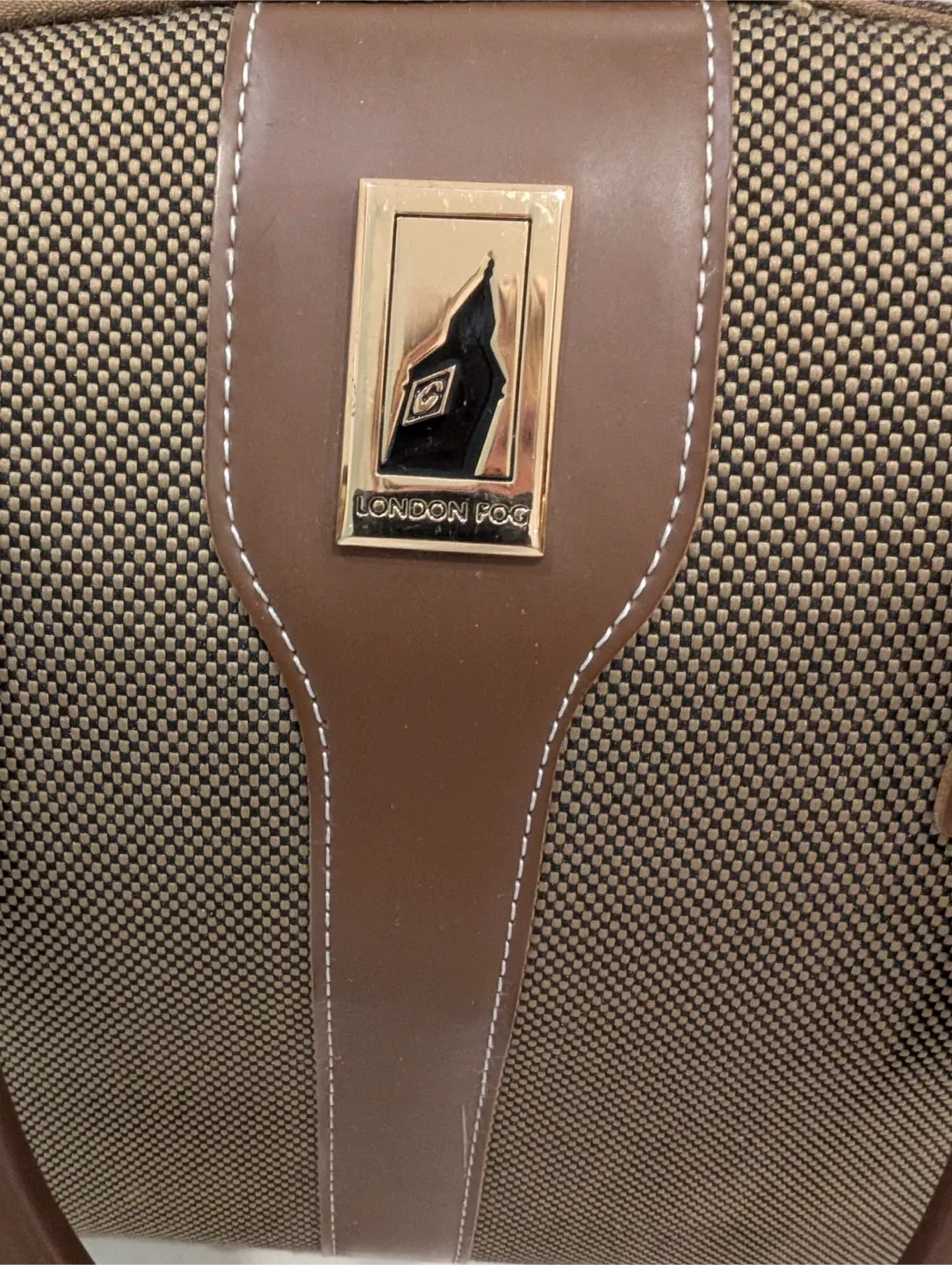 London Fog Brown Duffle Bag image indicator(2)