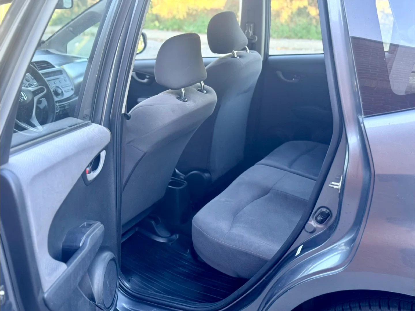 2014 Honda Fit - Grey Hatchback image indicator(8)