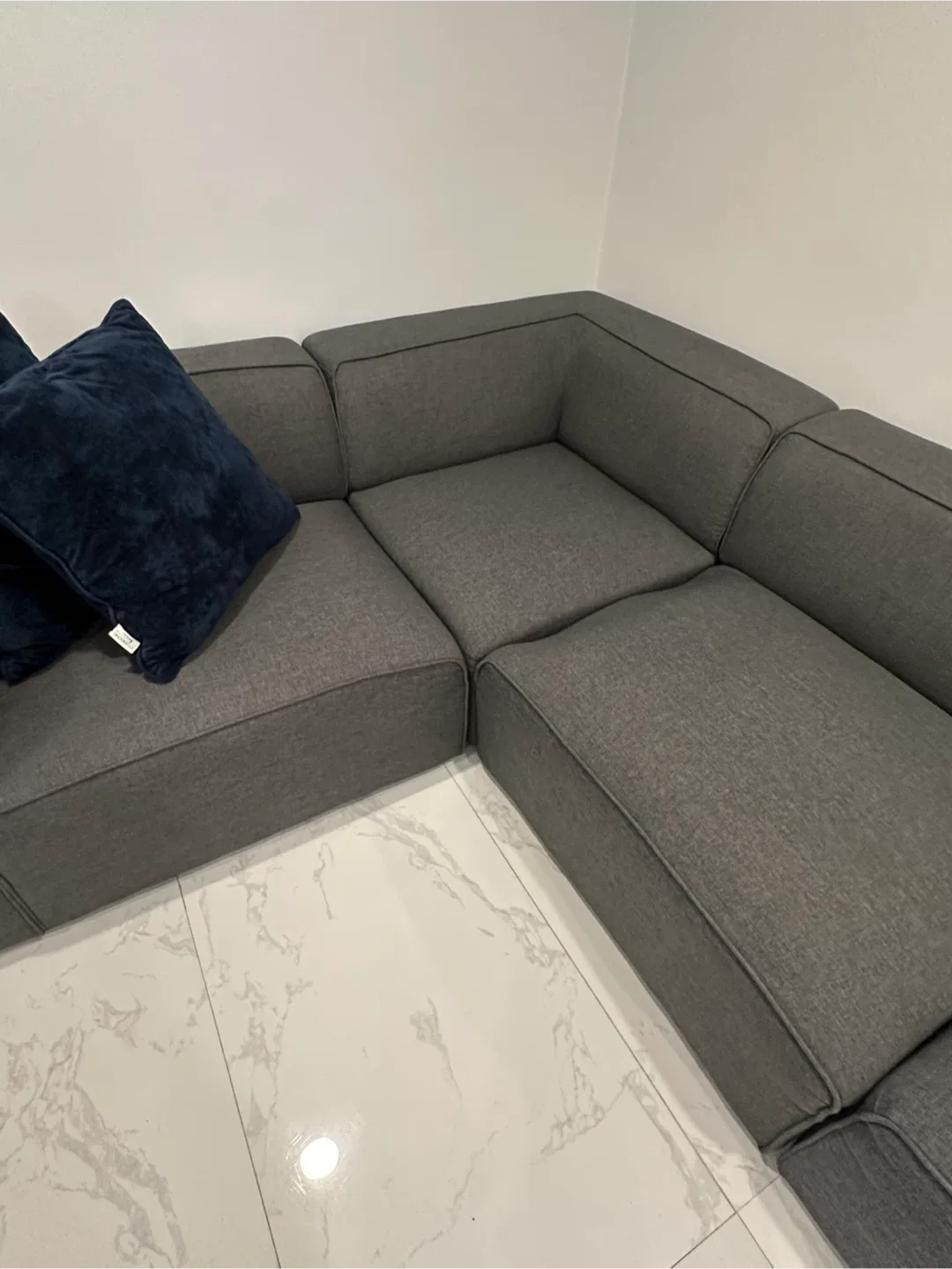 Modern modular sectional grey couch cushion 5-pc 90” image indicator(4)