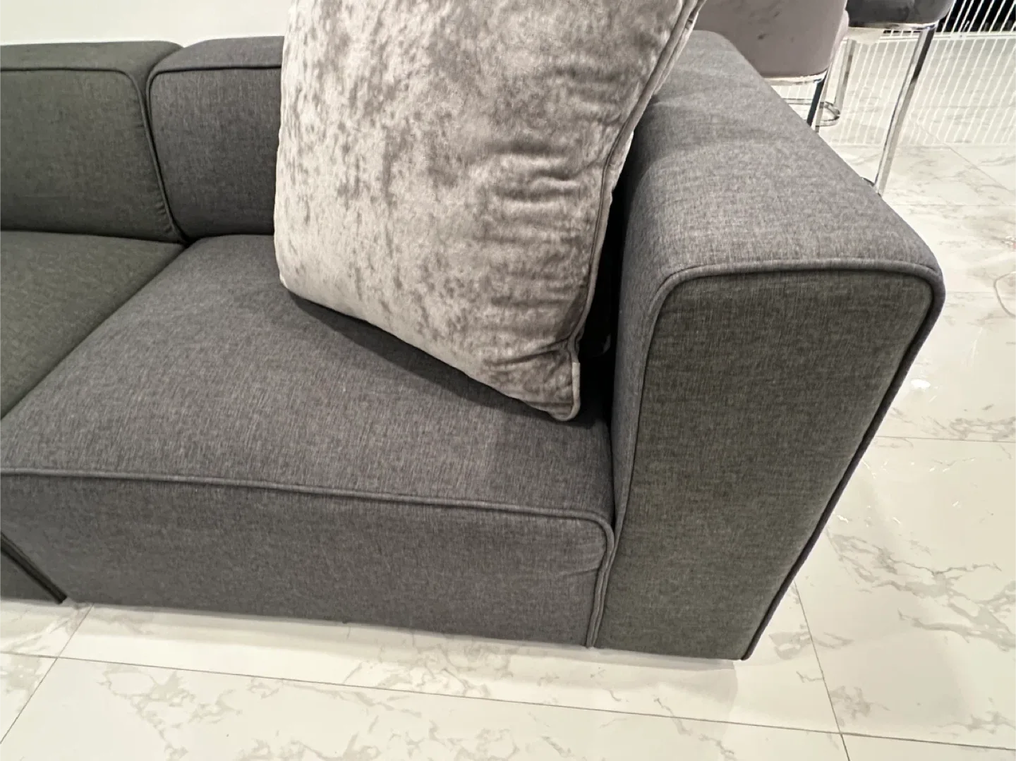 Modern modular sectional grey couch cushion 5-pc 90” image indicator(3)