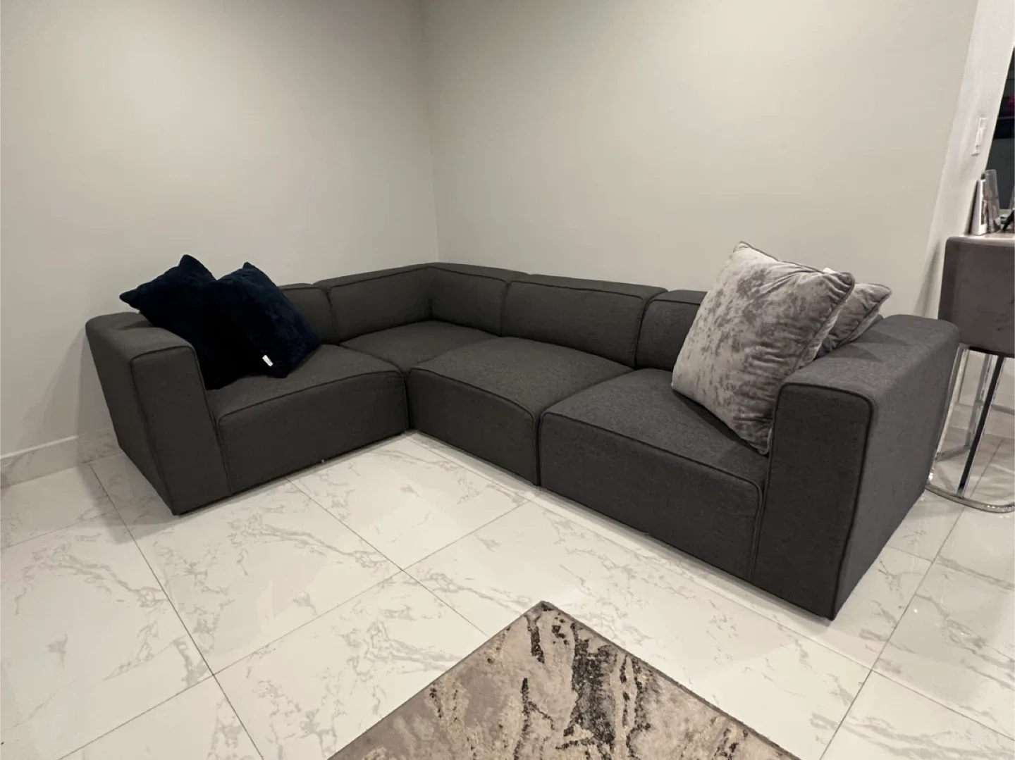 Modern modular sectional grey couch cushion 5-pc 90” image indicator(8)