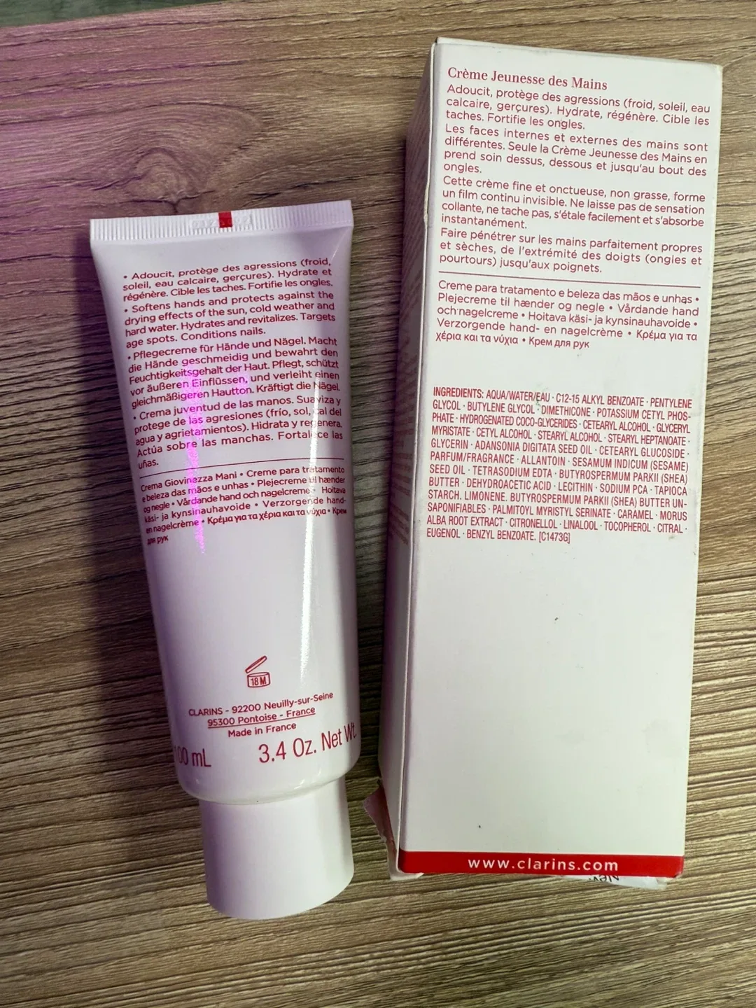 Clarins Hand and Nail Treatment Cream 100ml image indicator(2)