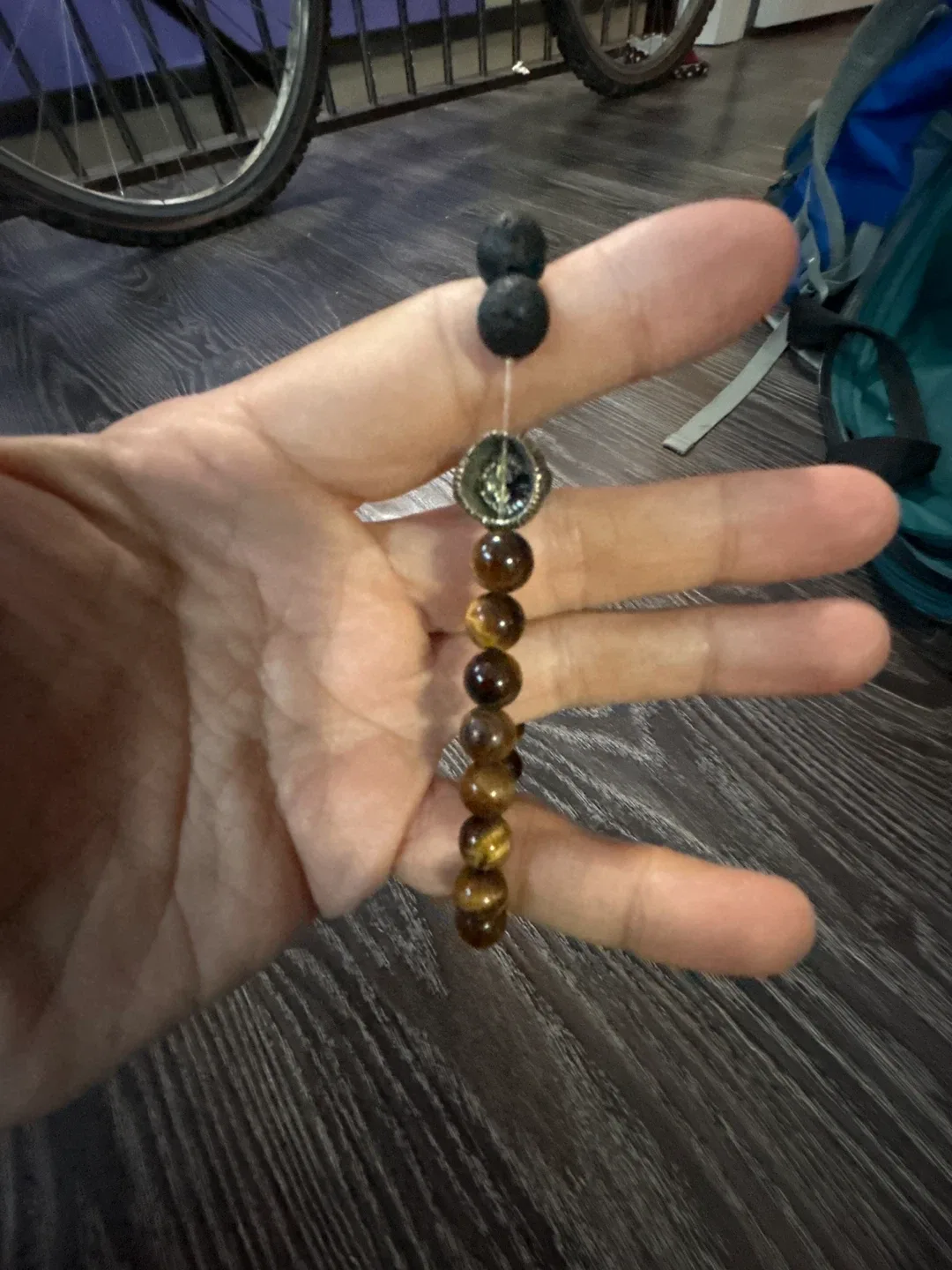 Lion head bracelet image indicator(7)