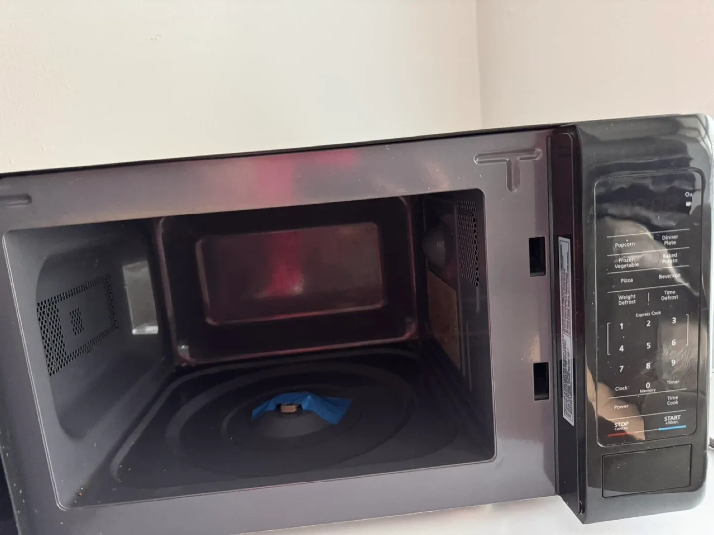 Magic Chef Microwave - Black image indicator(4)