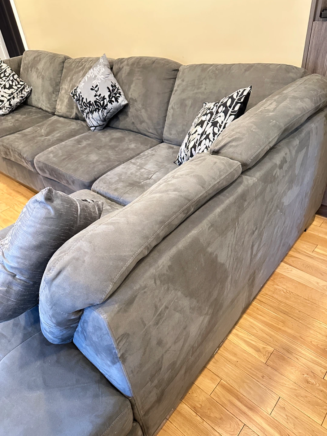 Modern Grey Sectional Sofa with Chaise (CAN DELIVER) - photo 4