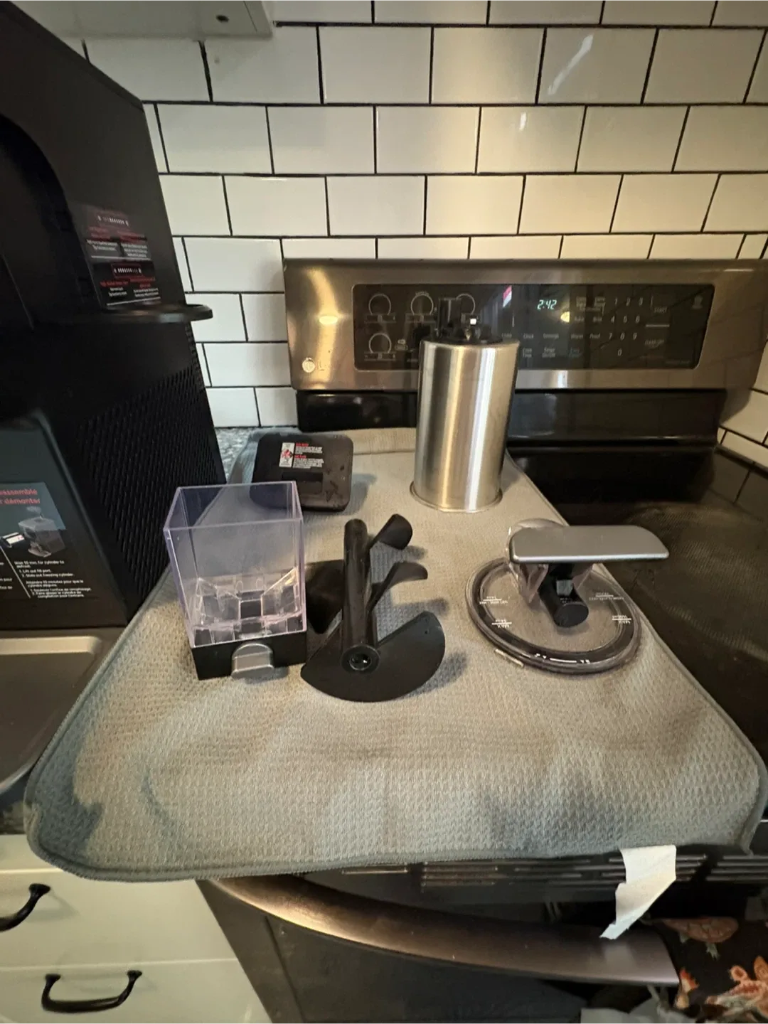 Gourmia Frozen Dessert Maker image indicator(5)