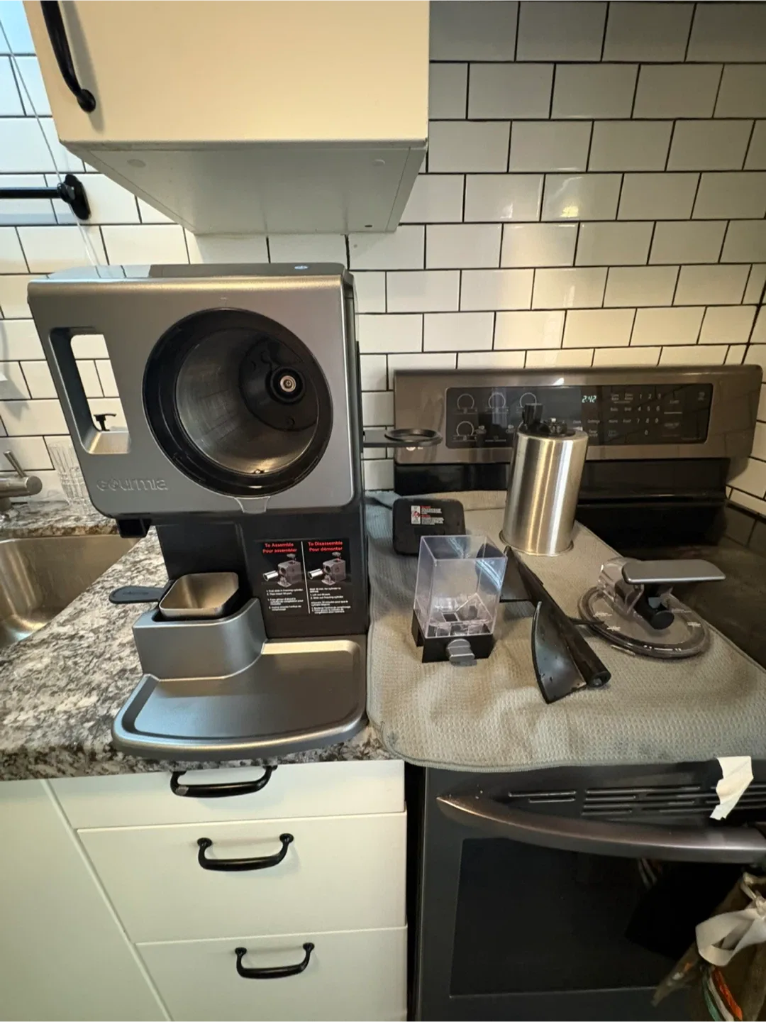 Gourmia Frozen Dessert Maker image indicator(4)