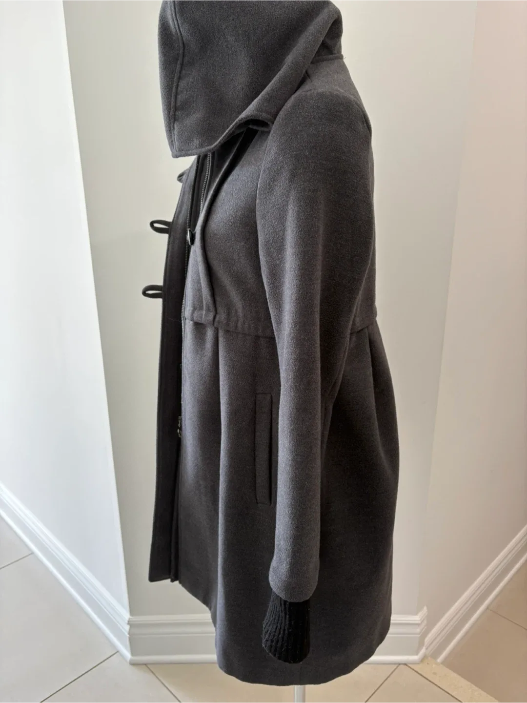 DKNY Gray Hooded Coat Tagged XL fits like S–M image indicator(7)