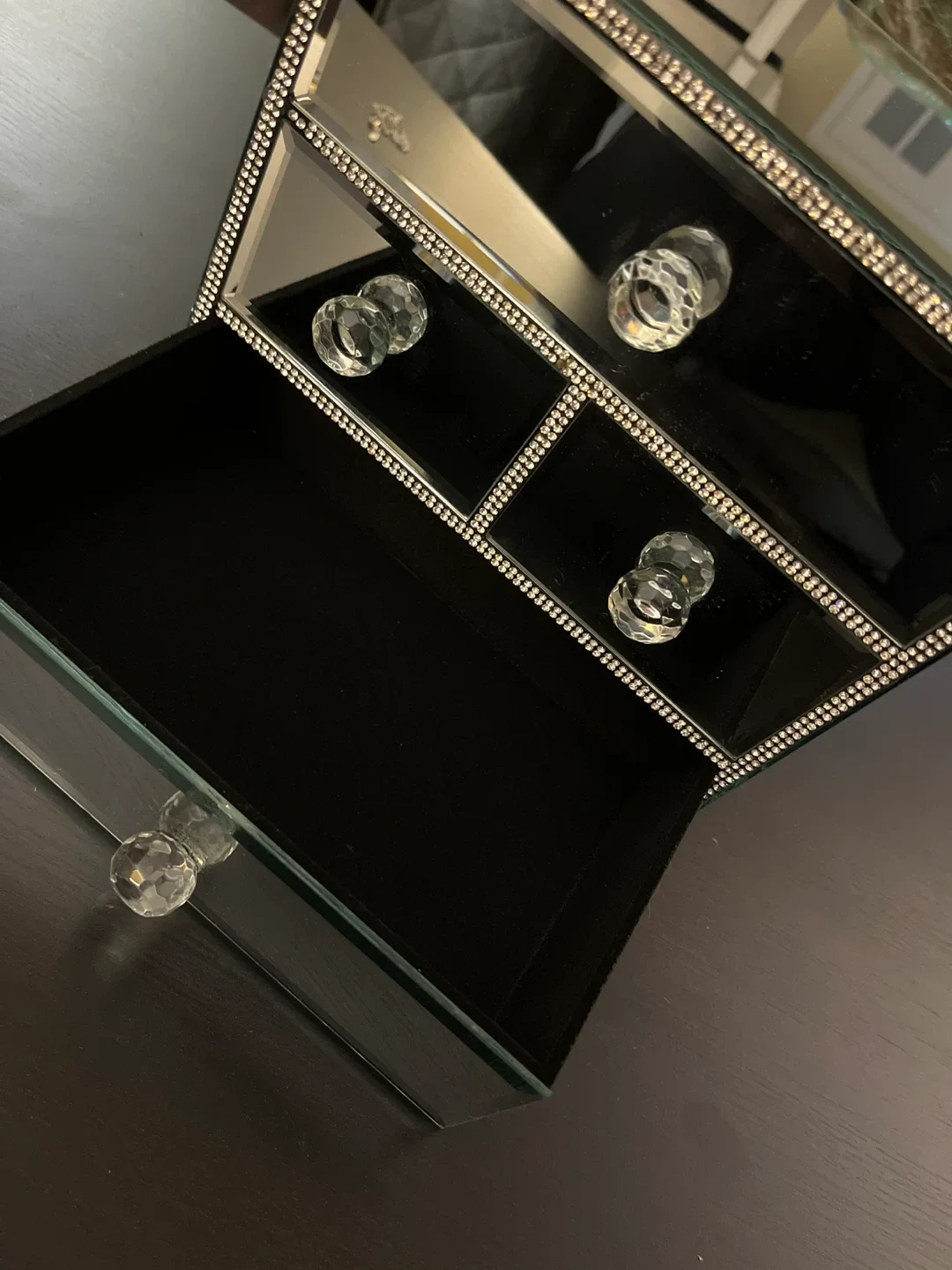 Mirrored Makeup/Jewellery Organizer image indicator(5)