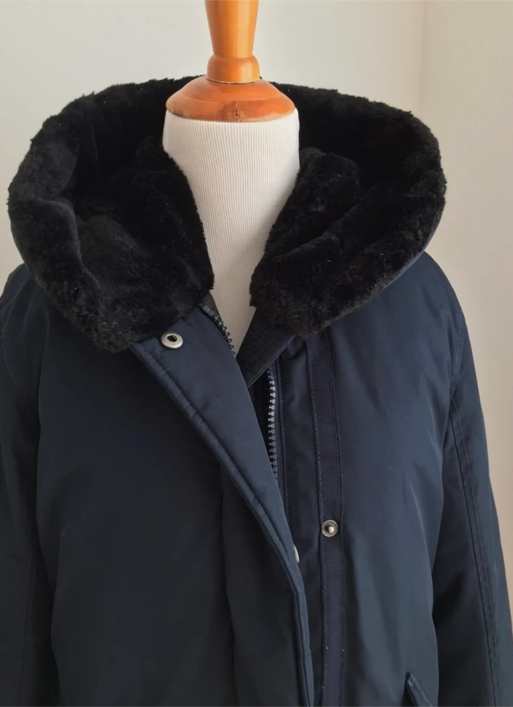 Women’s Abercrombie & Fitch Navy Blue Winter  Parka- Large image indicator(6)
