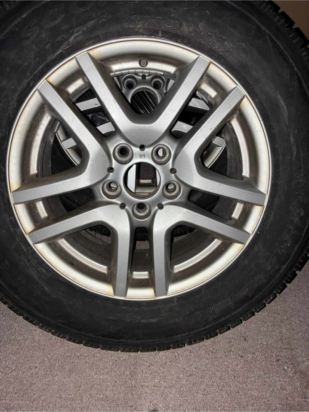 Pirelli winter 235/65R17 Tires - photo 3