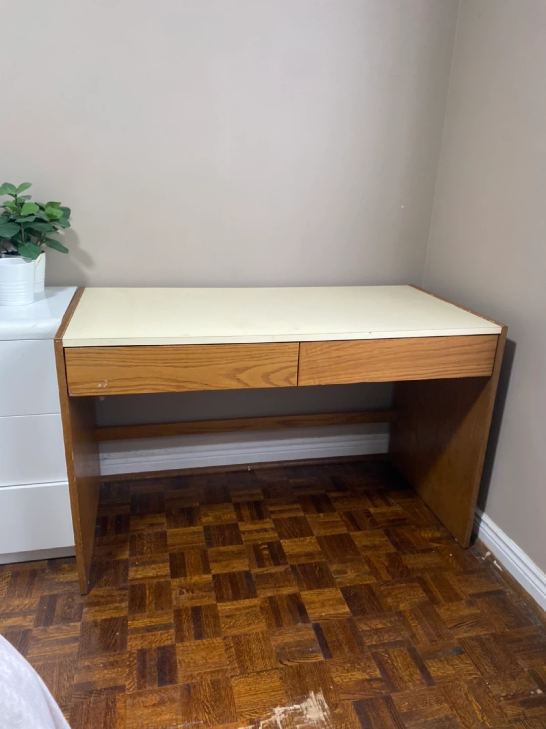 Wooden Desk with Cream Top - 48" x 30" - photo 4