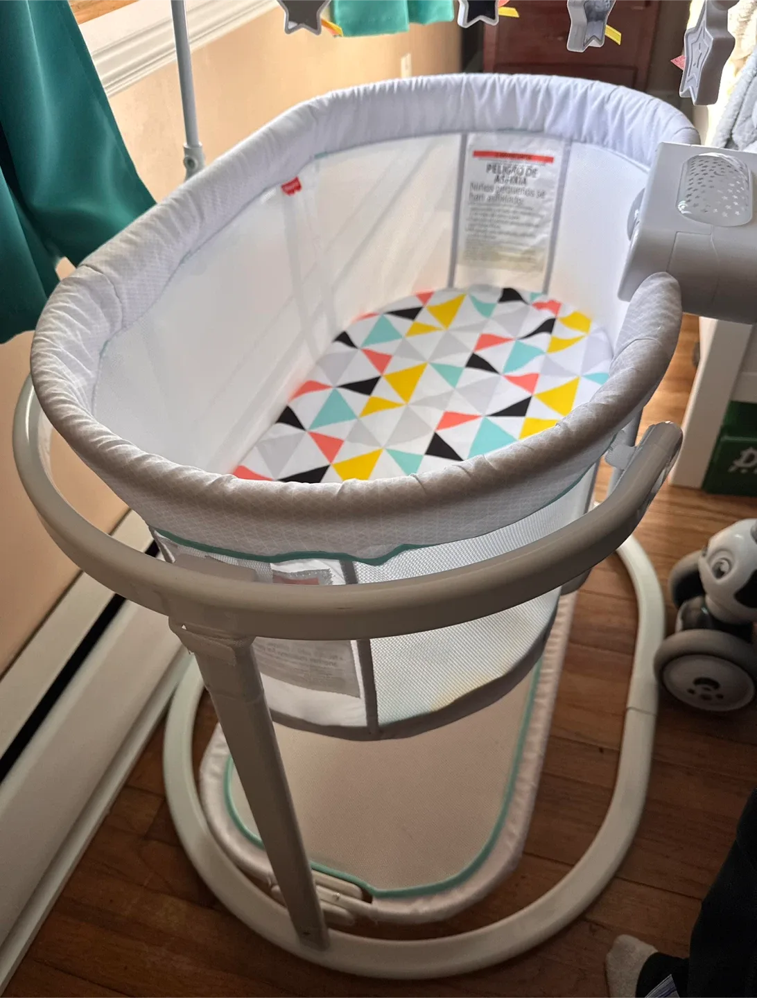 Fisher-price bassinet image indicator(4)