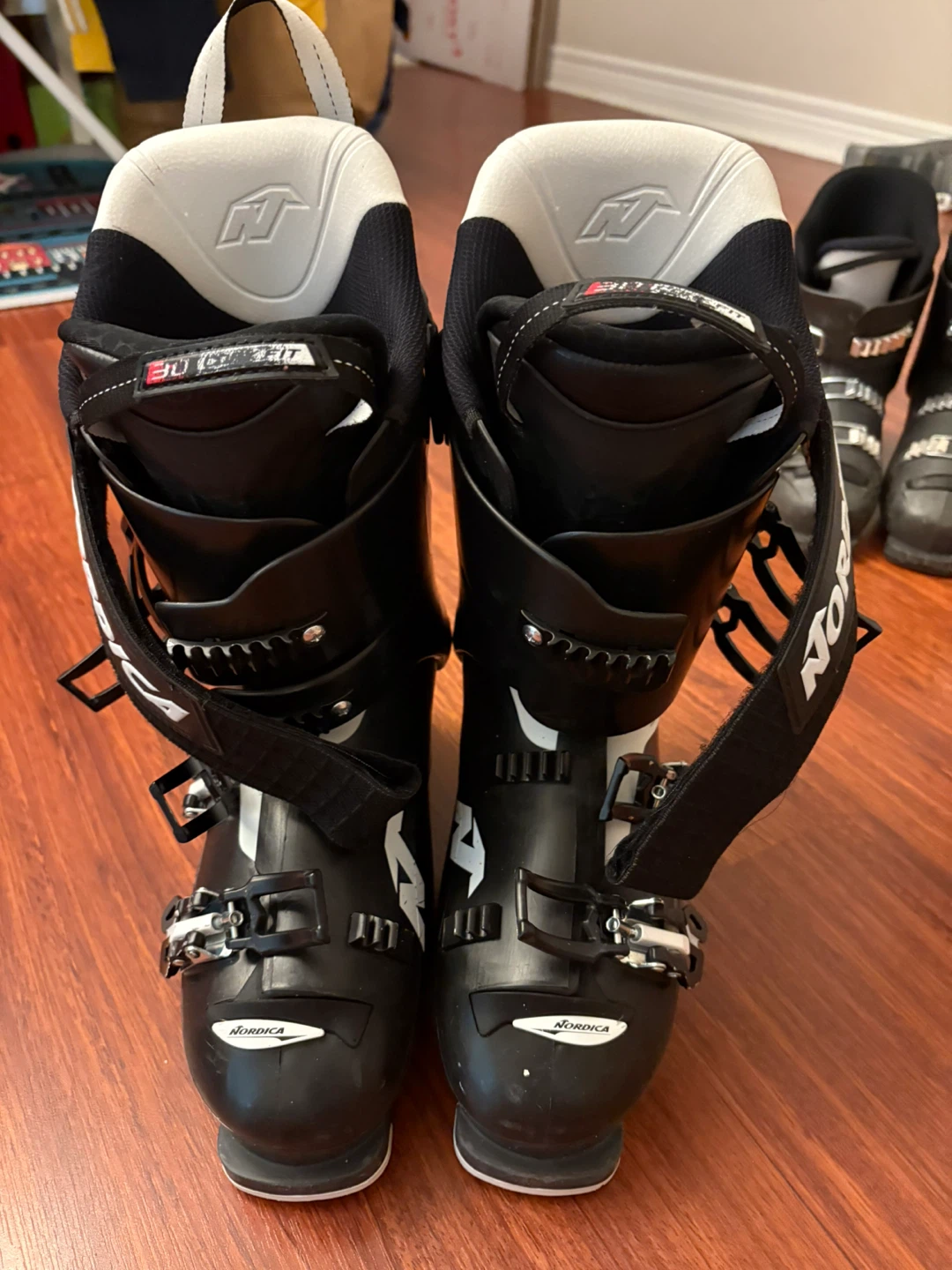 Nordica Sportmachine Ski Boots Flex 130 - photo 2