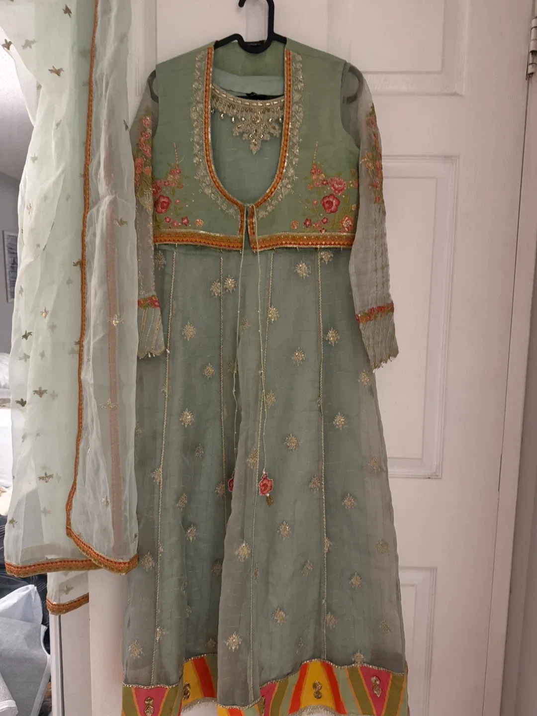 5pcs Sapphire Pakistani Salwar Kameez Suit - Size Small image indicator(3)