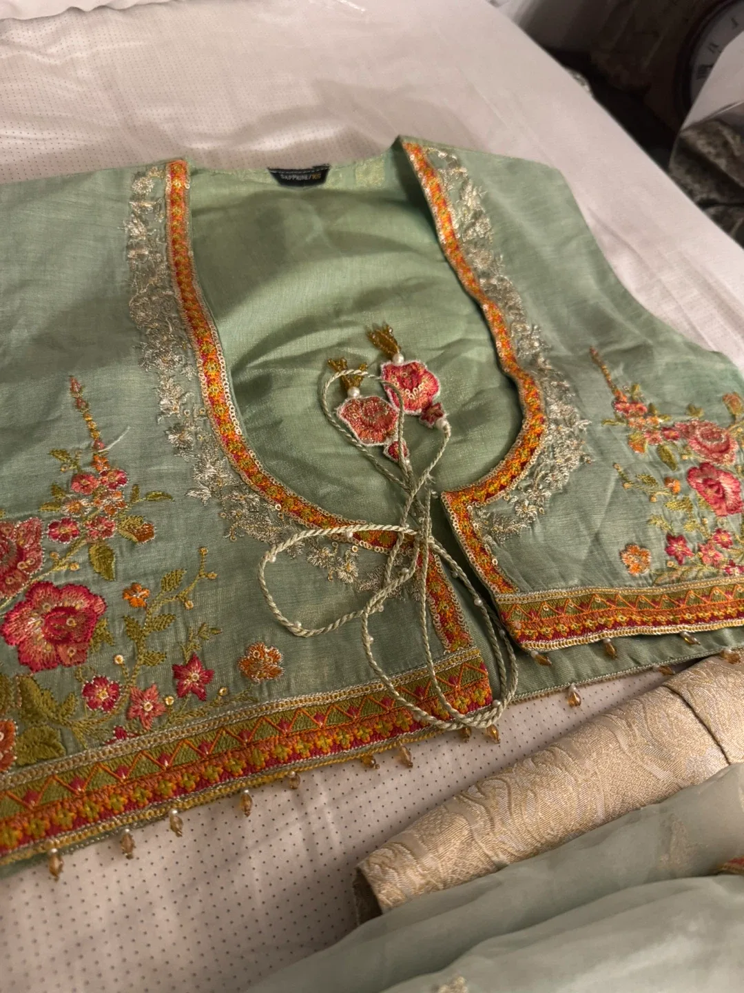 5pcs Sapphire Pakistani Salwar Kameez Suit - Size Small image indicator(8)