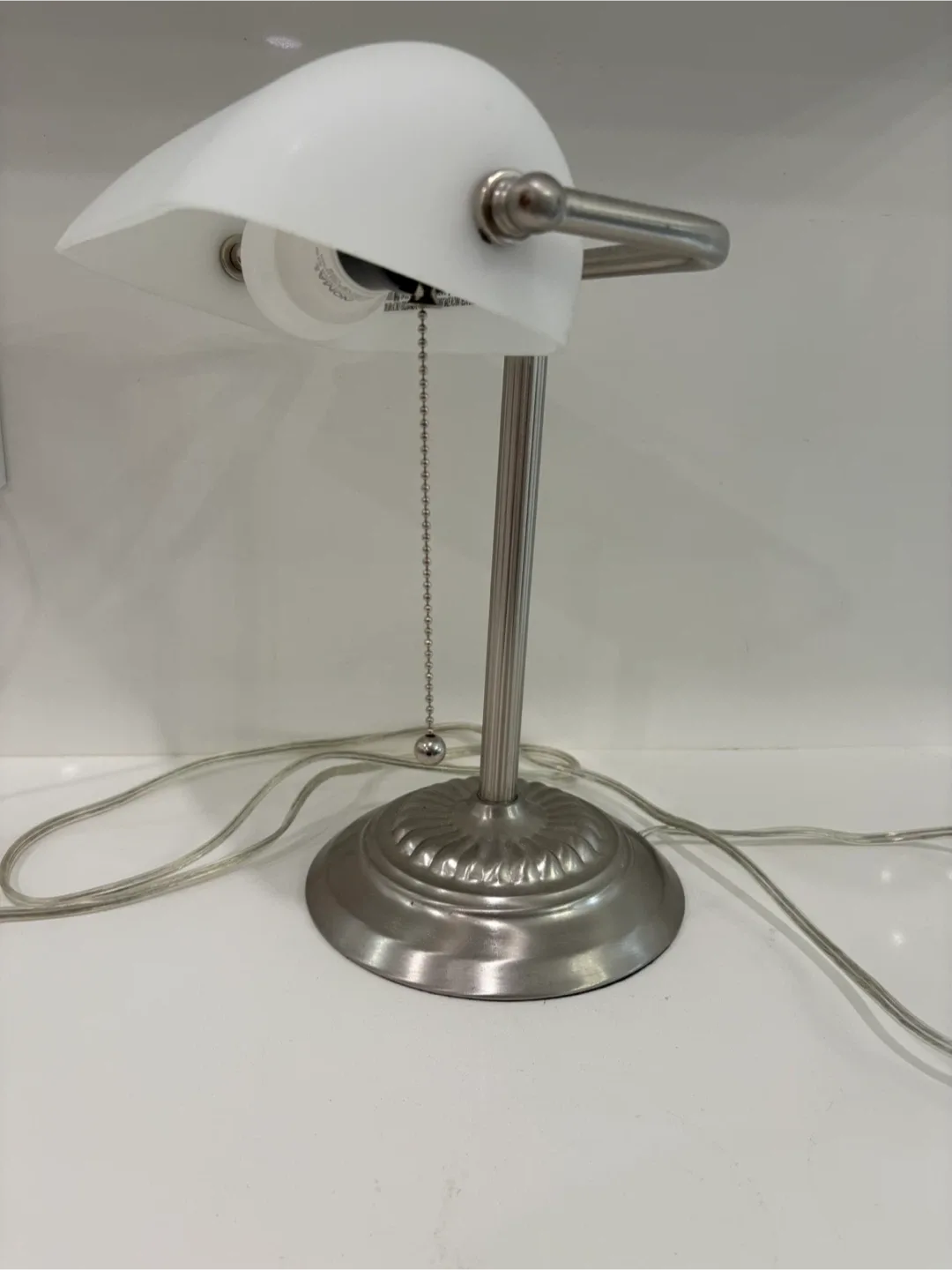 Banker's Desk Lamp - White & Silver image indicator(2)