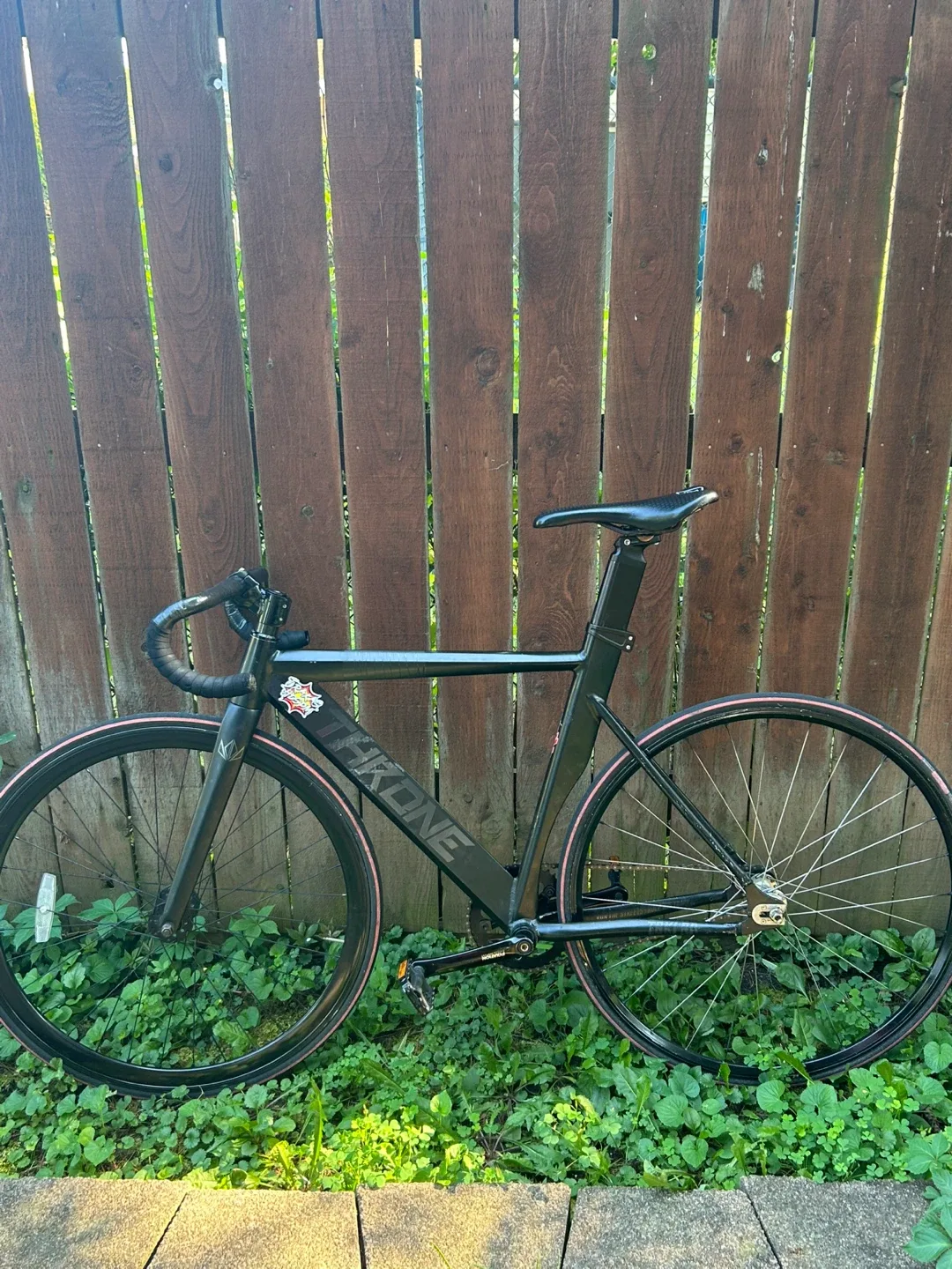 Throne NNR 707 Fixed Gear Bike image indicator(2)