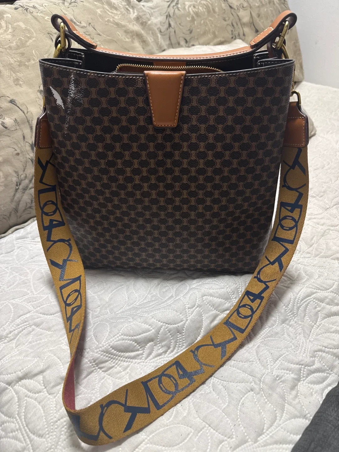 Brown Patterned Bucket Bag image indicator(2)