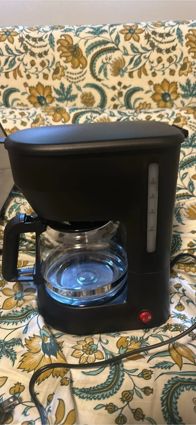 Mainstays 5-Cup Coffee Maker