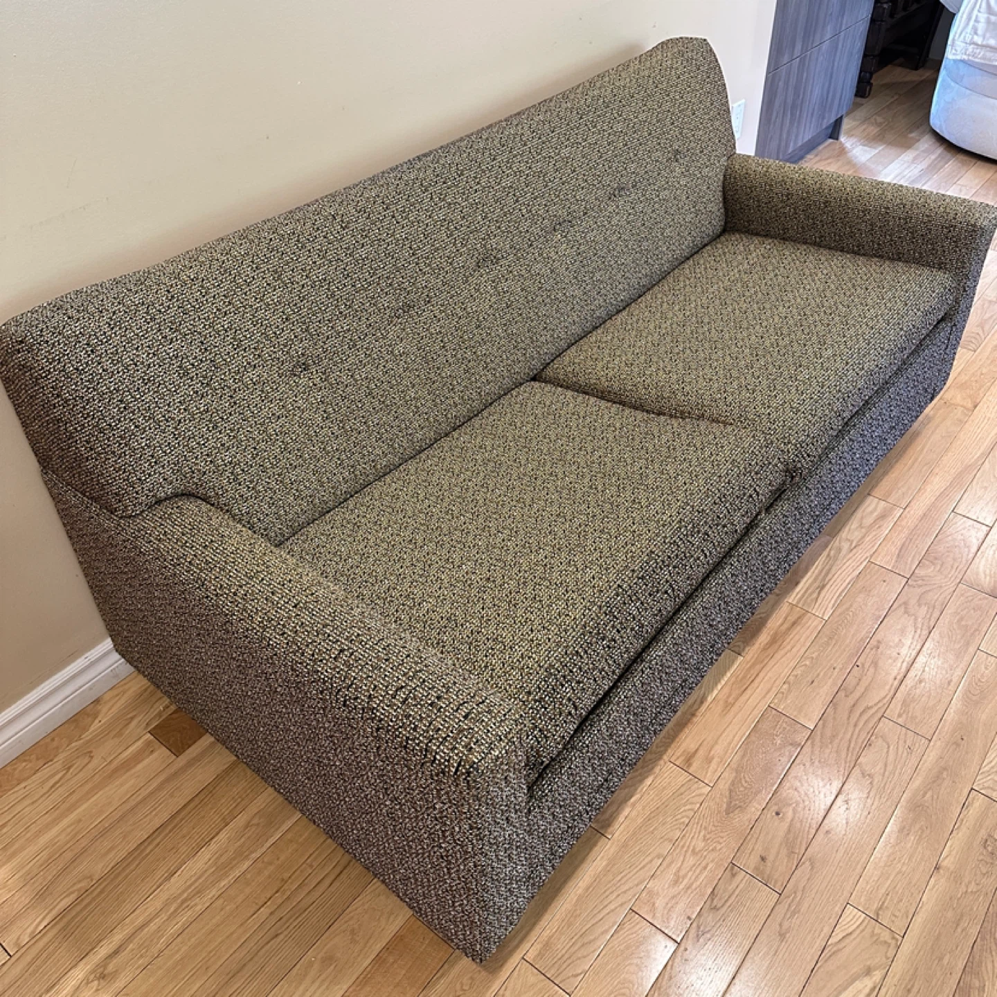 Vintage Simmons Loveseat Sofa Bed (CAN DELIVER) - photo 4